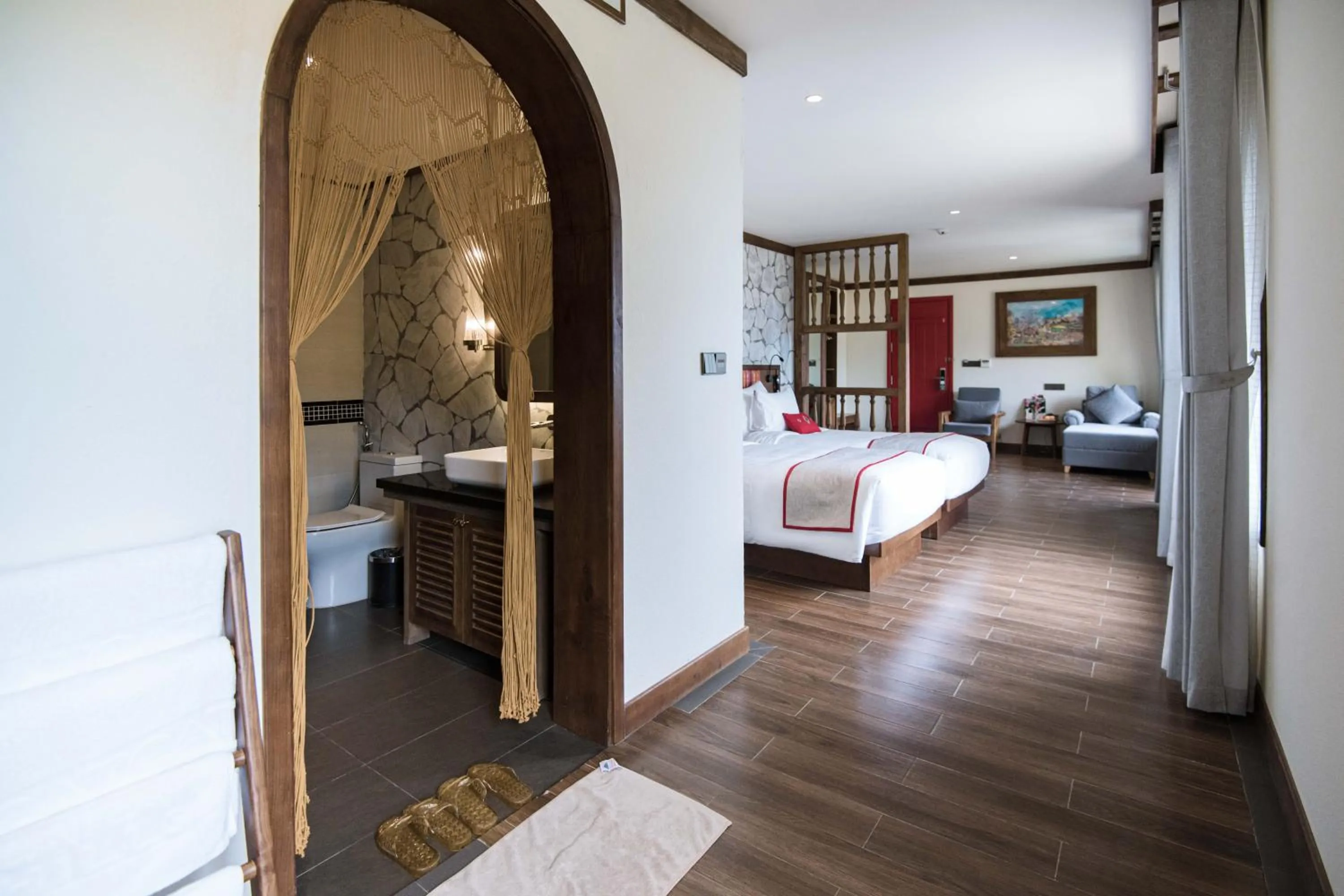 Bed in Sapa Catcat Hills Resort & Spa