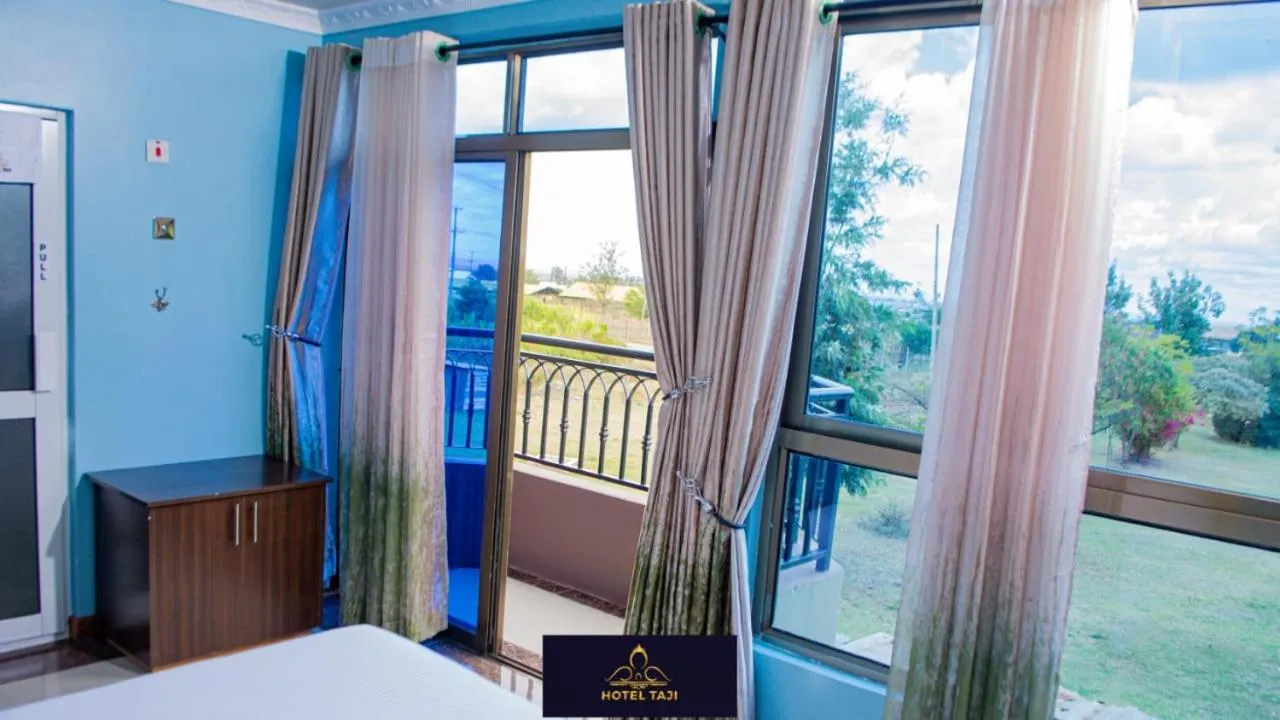 Street view in HOTEL TAJI