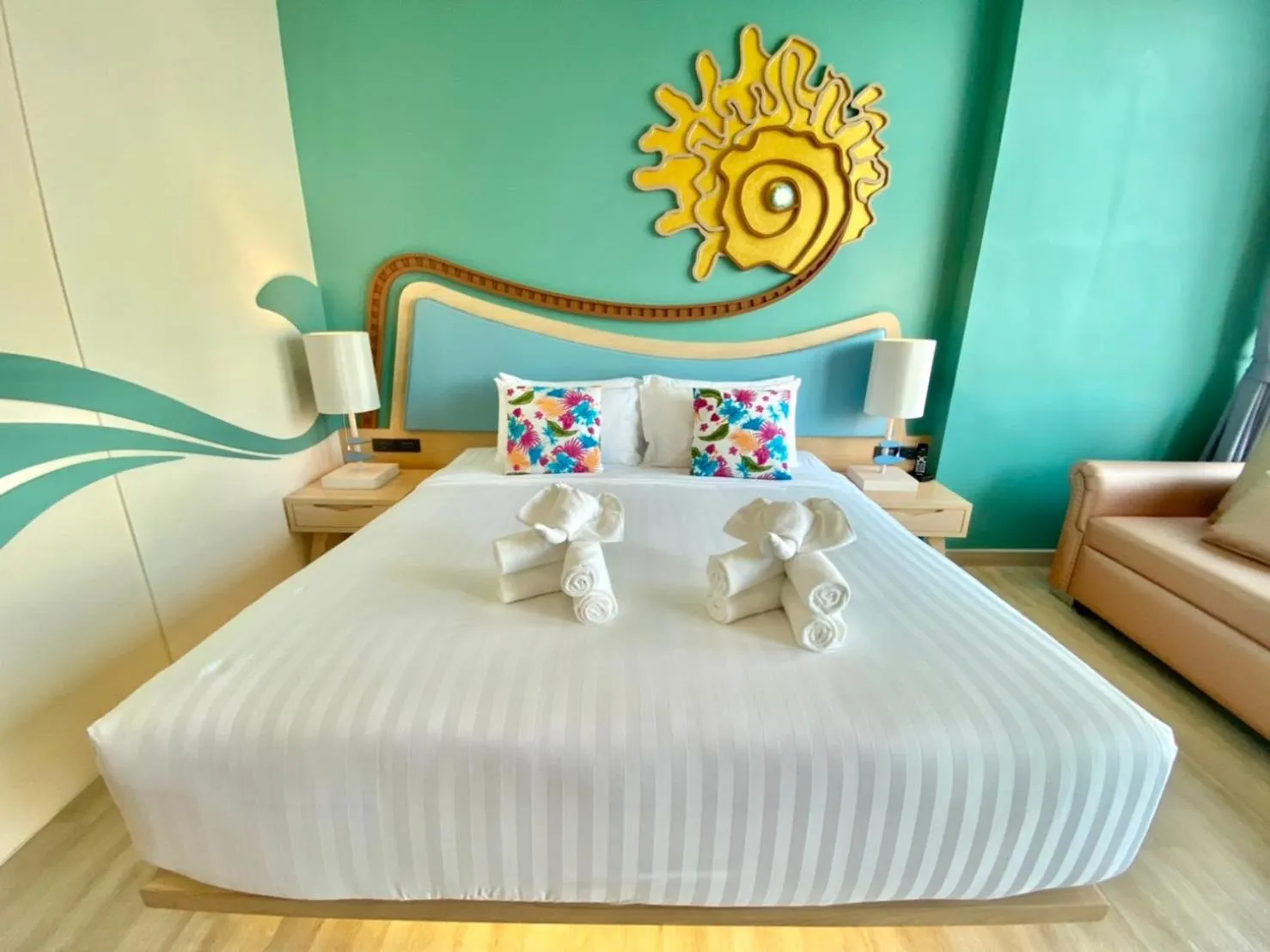 Bedroom, Bed in Elmas Cha Am Design Hotel