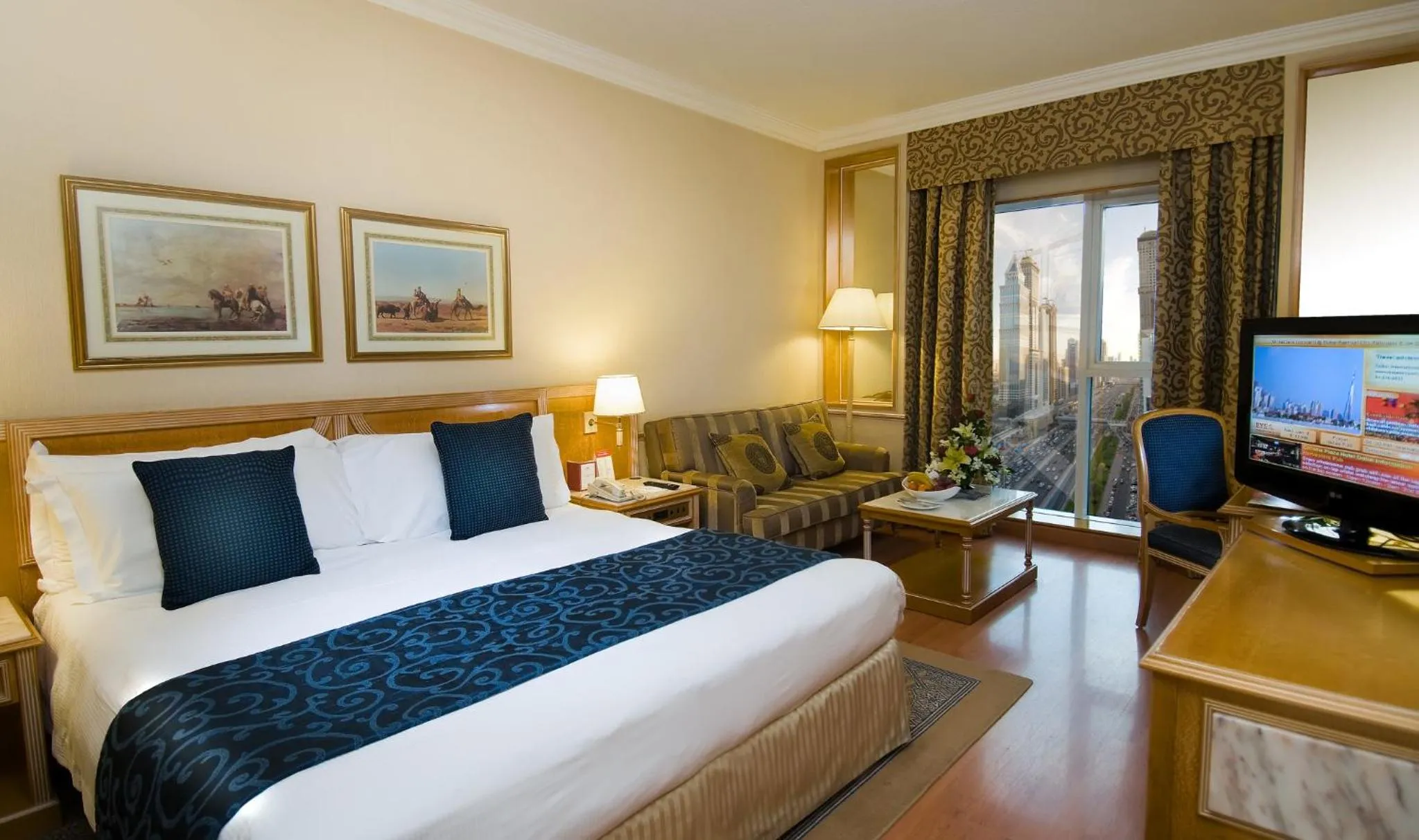 Photo of the whole room, Bed in Millennium Plaza Downtown, Dubai