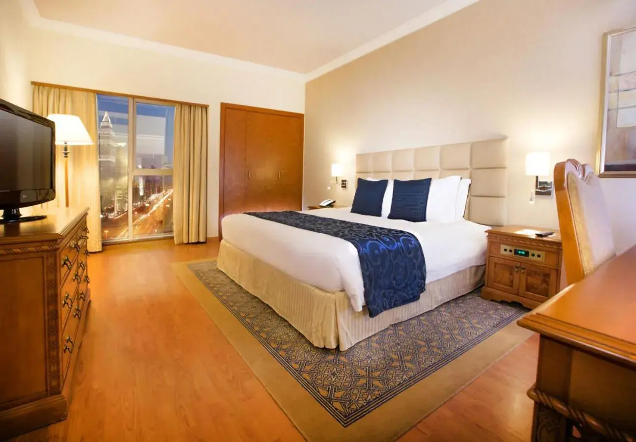 One Bedroom Plaza Suite in Millennium Plaza Downtown, Dubai One Bedroom Plaza Suite in Millennium Plaza Downtown, Dubai
