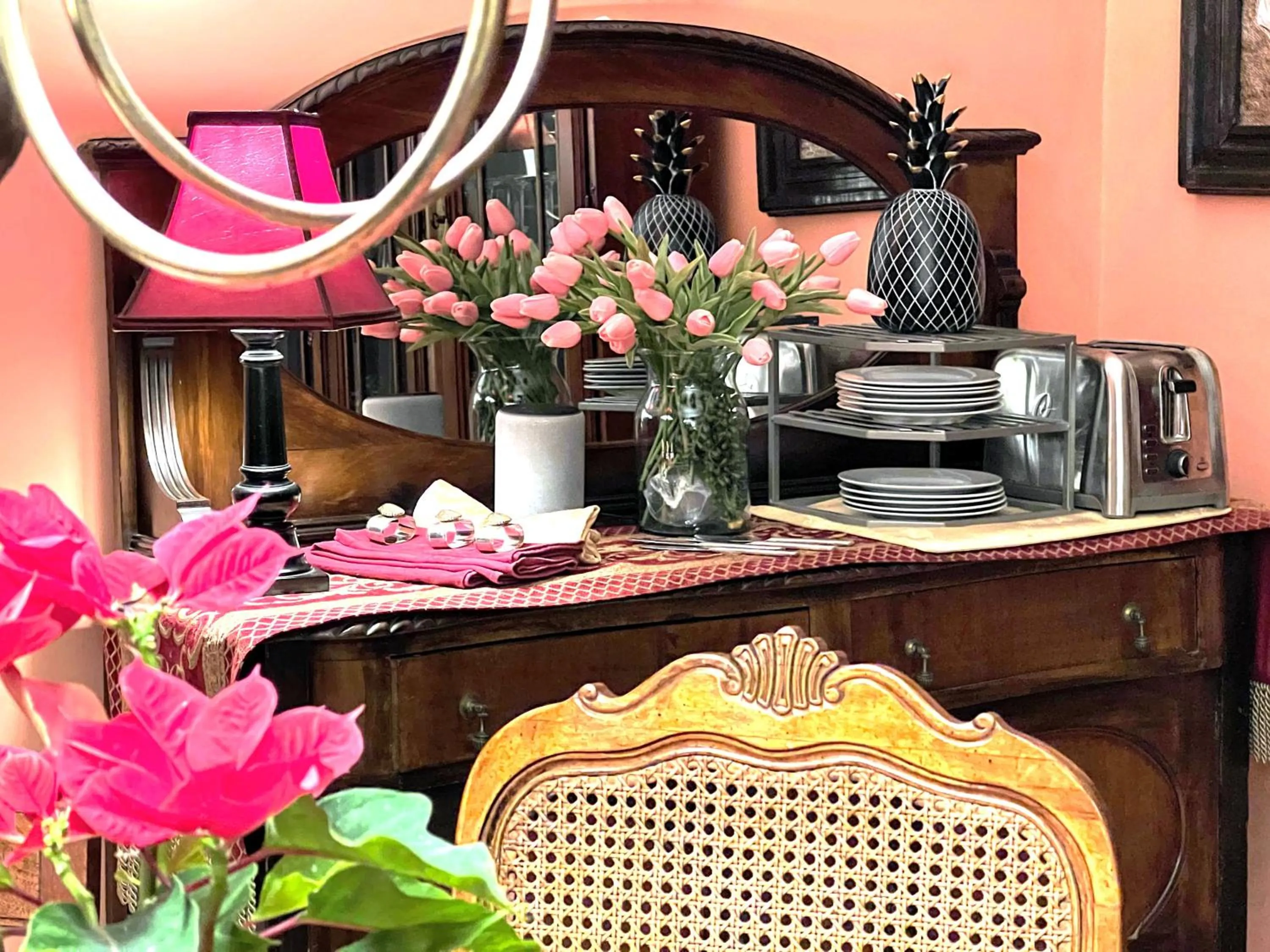 Coffee/tea facilities in Dickinson Guest House, Guadalajara Expo