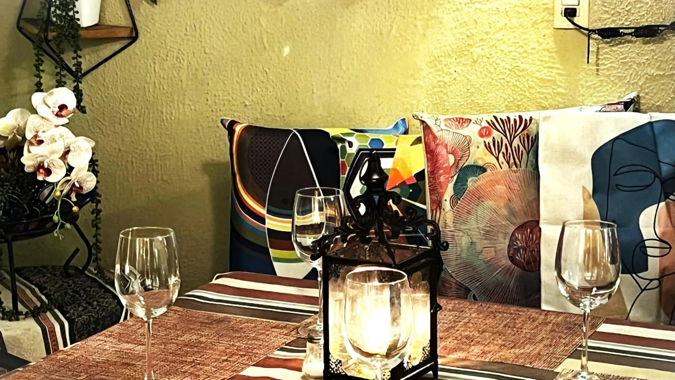 Patio in Dickinson Guest House, Guadalajara Expo