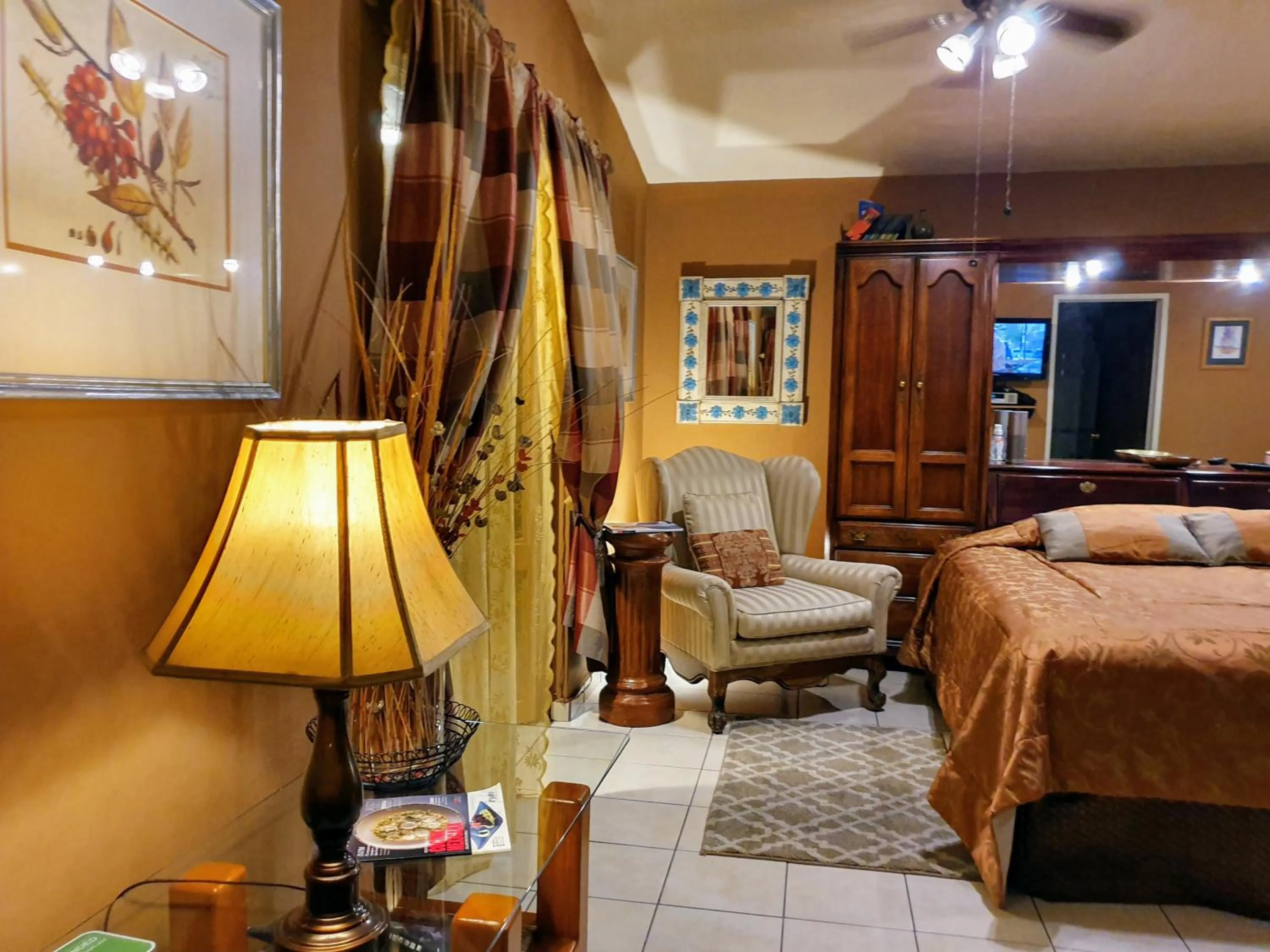 Garden, Bed in Dickinson Guest House, Guadalajara Expo