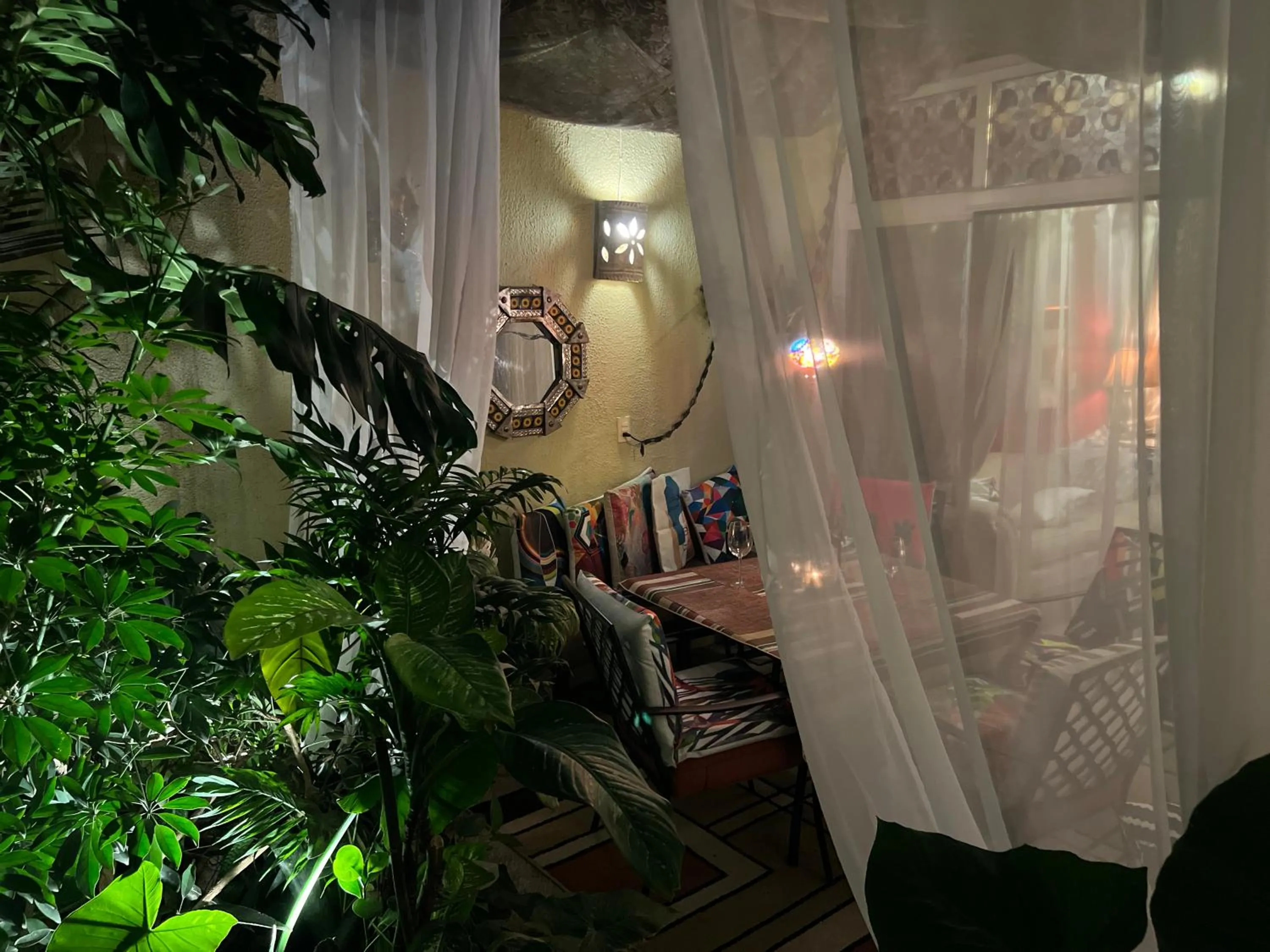 Property building in Dickinson Guest House, Guadalajara Expo