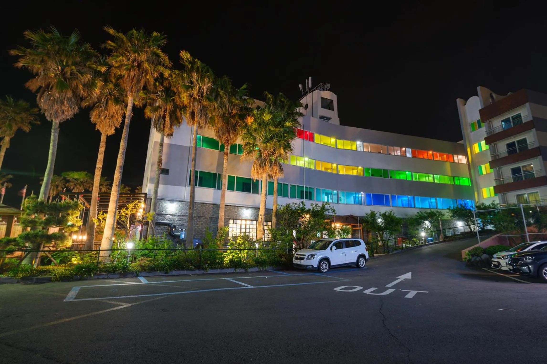 Property building in Sea Cliff Hotel Jeju