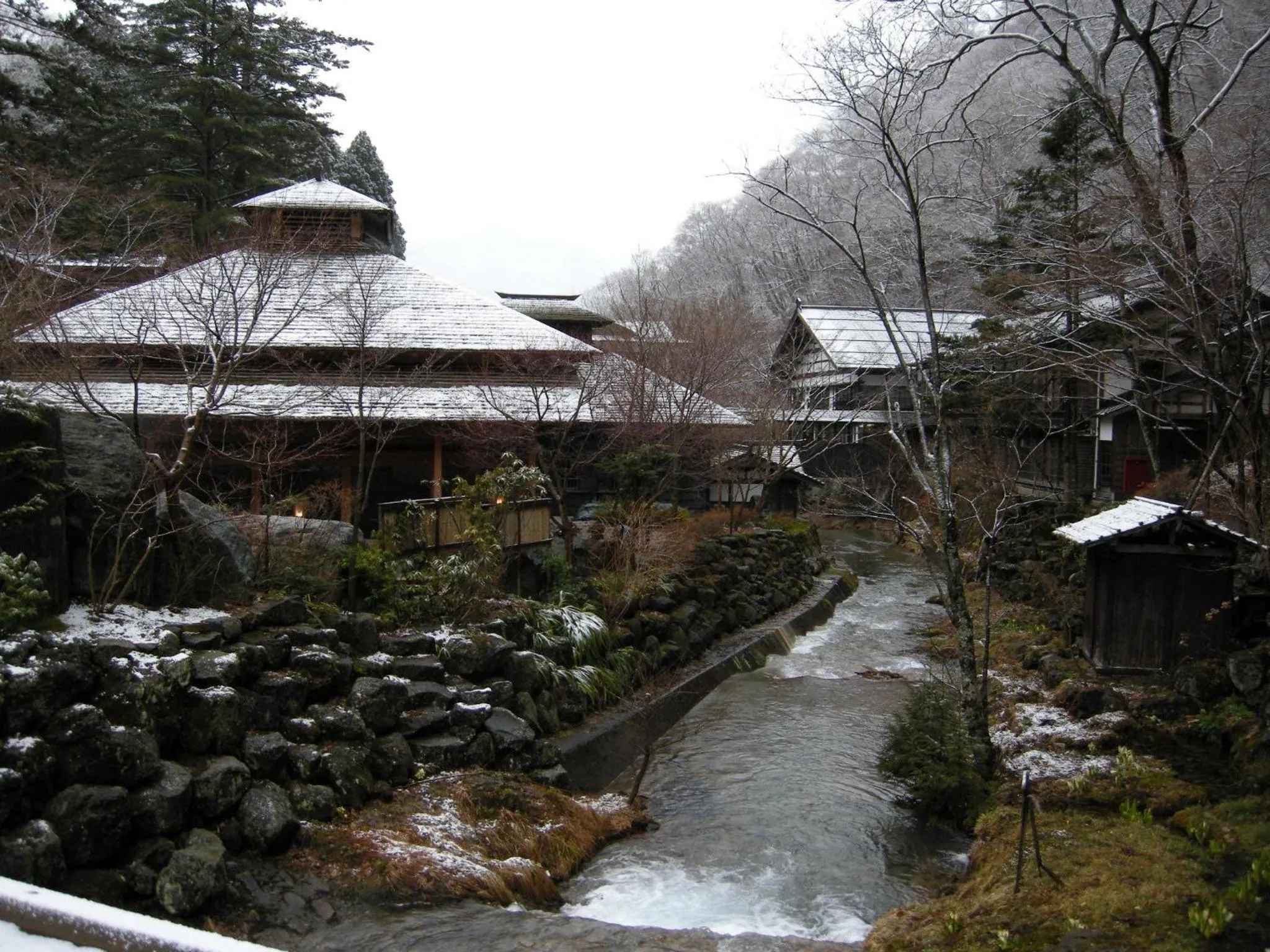 Facade/entrance in Houshi Onsen Chojukan