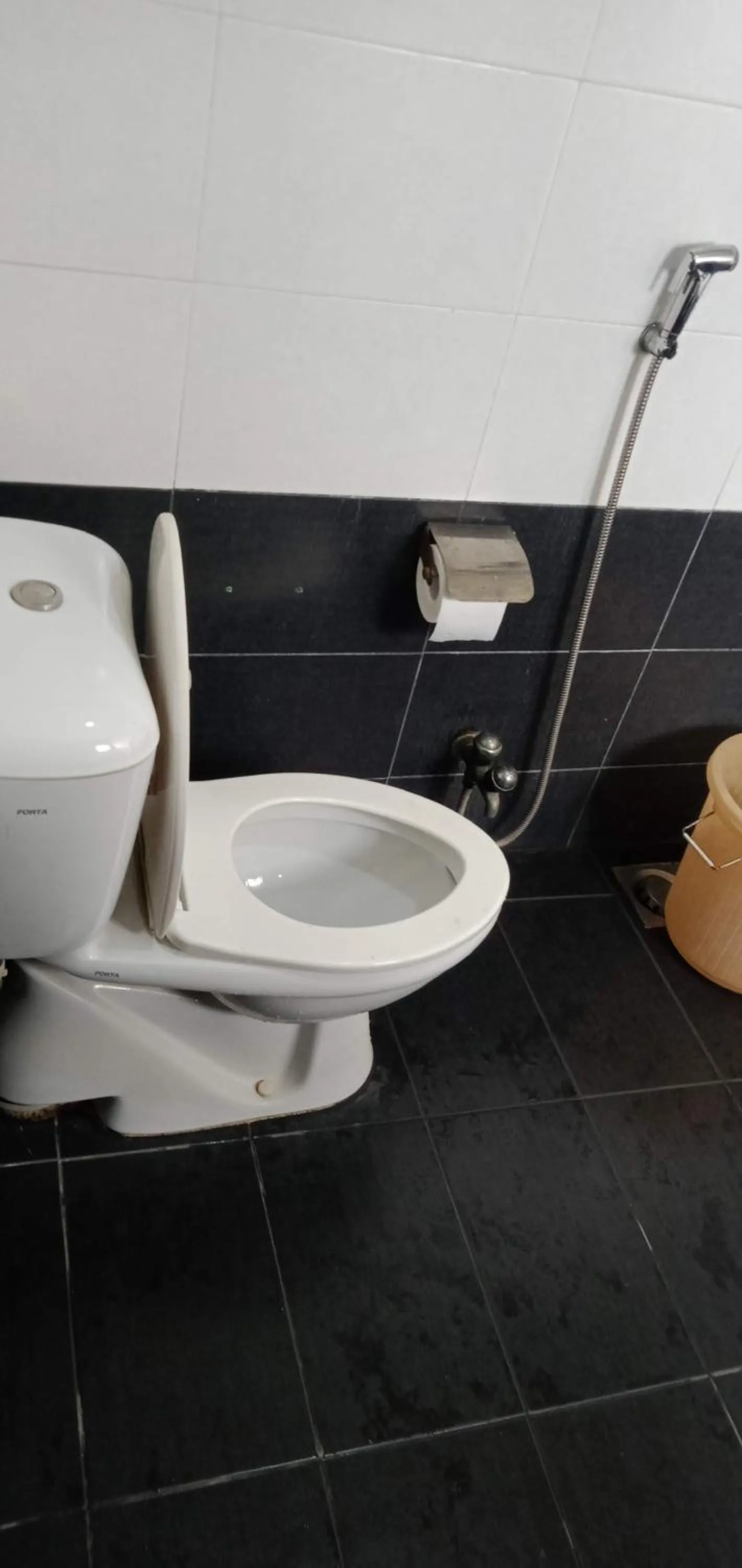 Bathroom in Hira Guest House