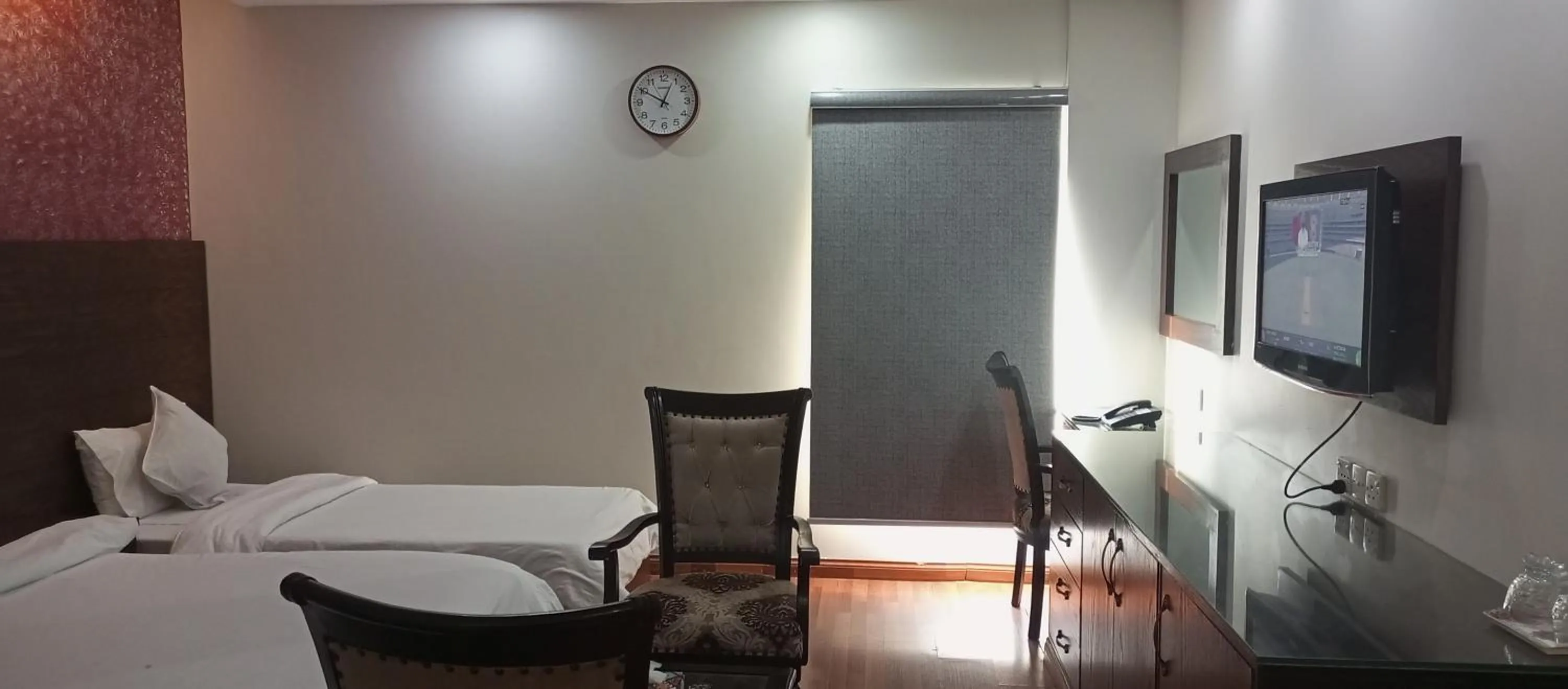 TV and multimedia in Hira Guest House