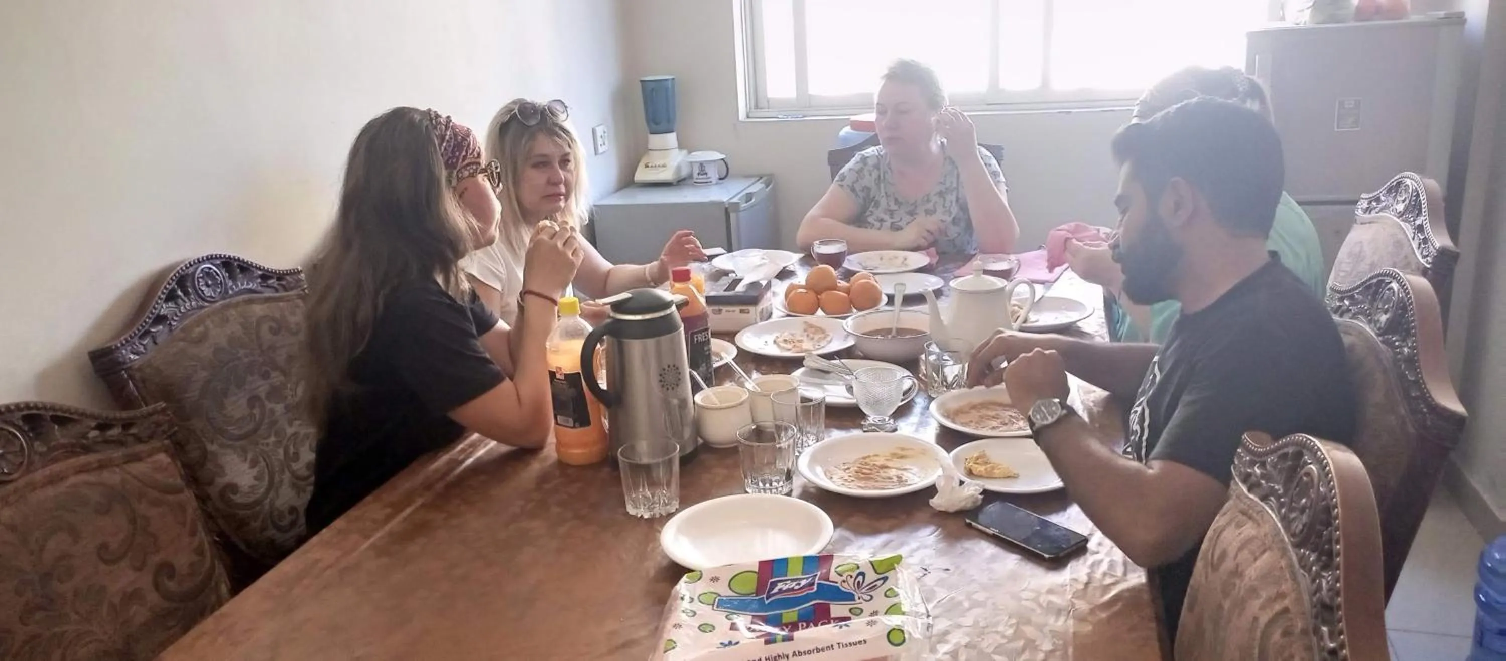 Dining area in Hira Guest House