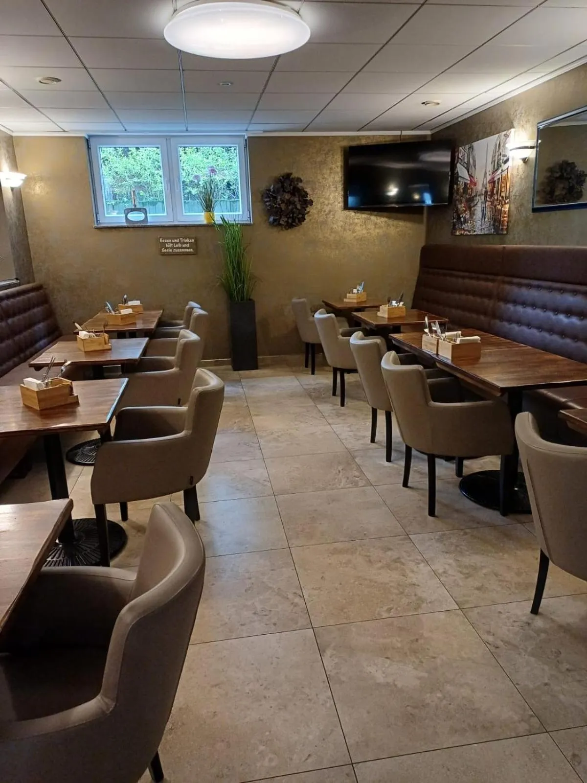 Restaurant/places to eat in Hotel Nord