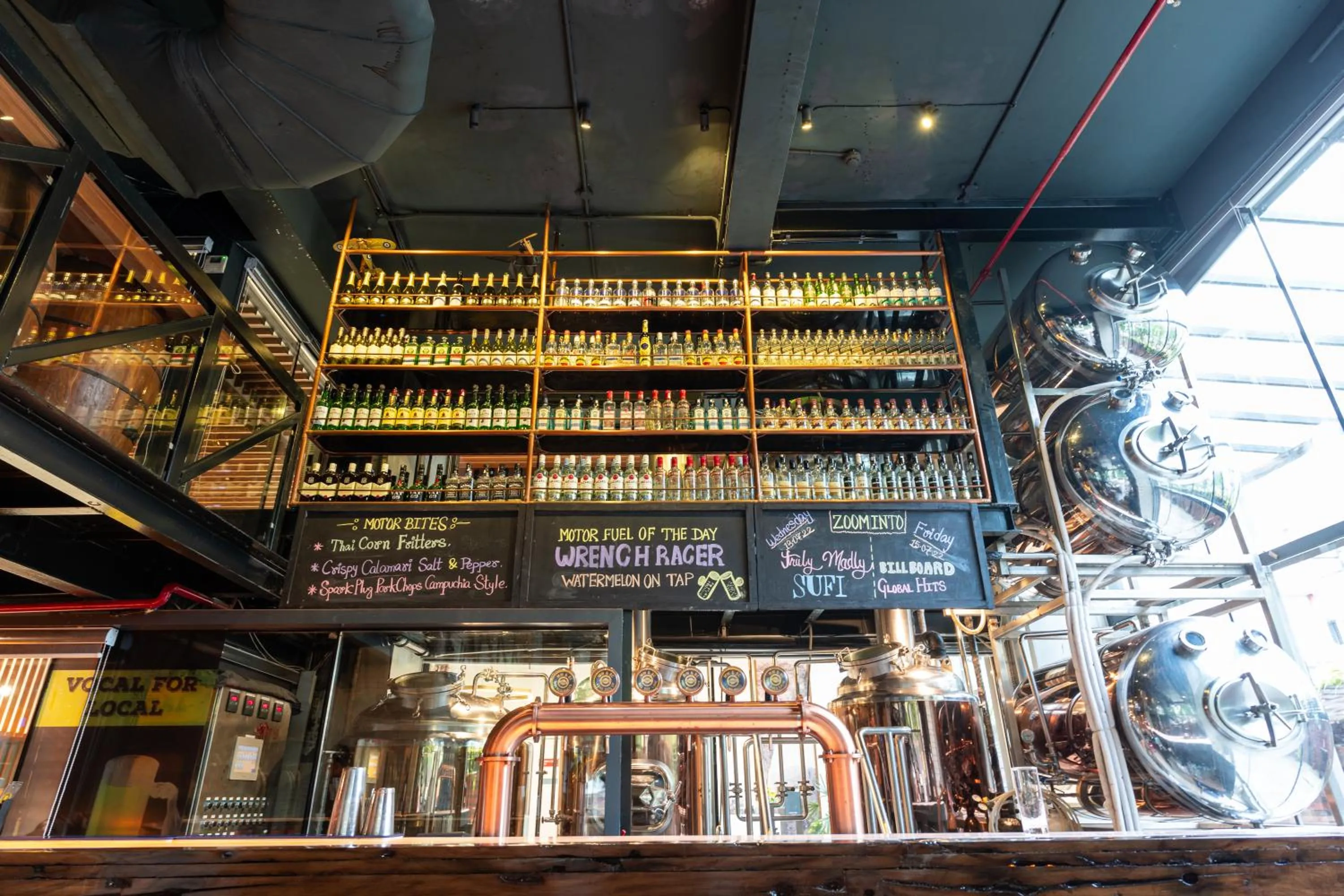 Lounge or bar in BEYZAA HOTEL AND SUITES