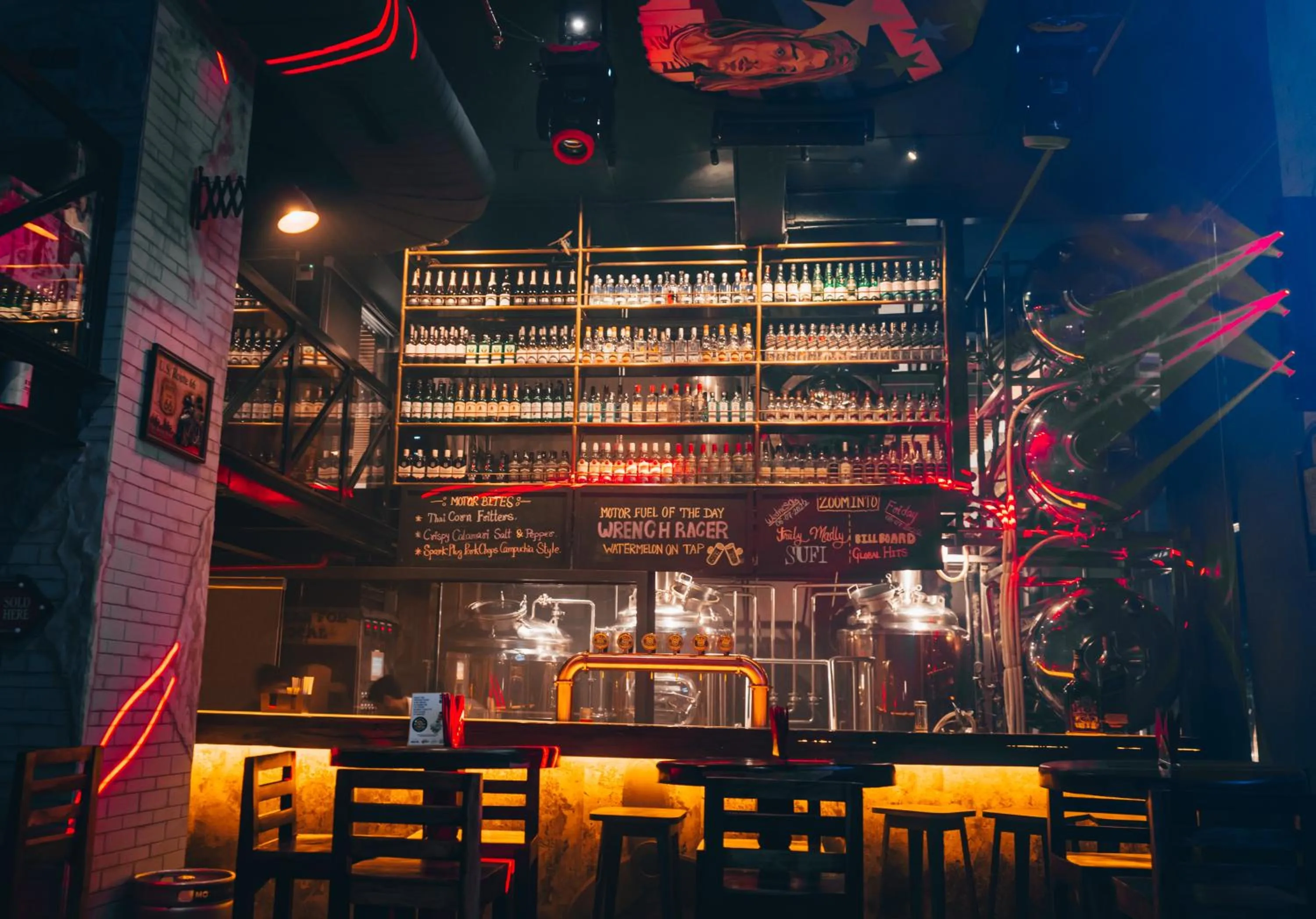 Restaurant/places to eat in BEYZAA HOTEL AND SUITES