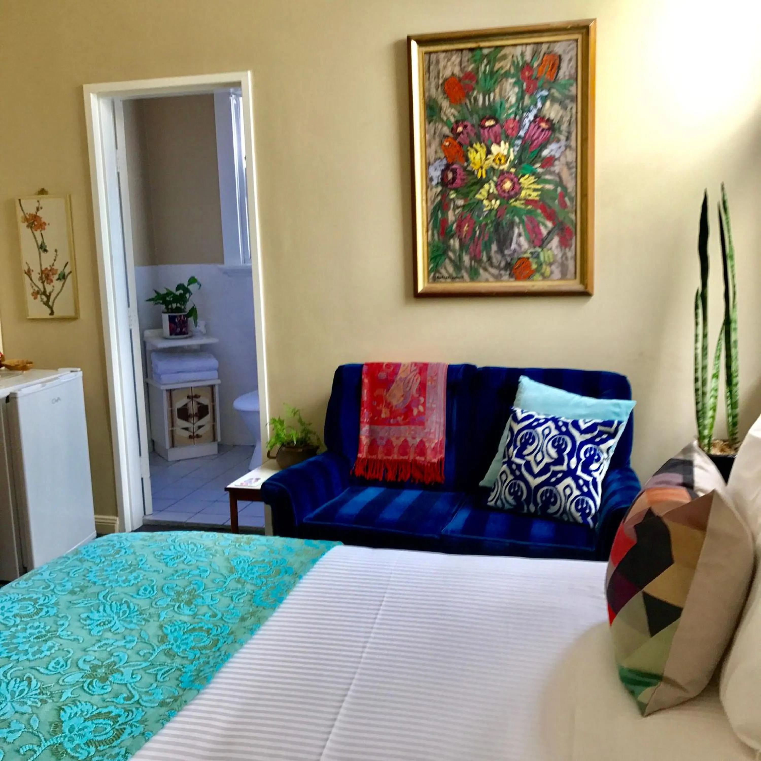 Bed in Vine Valley Inn