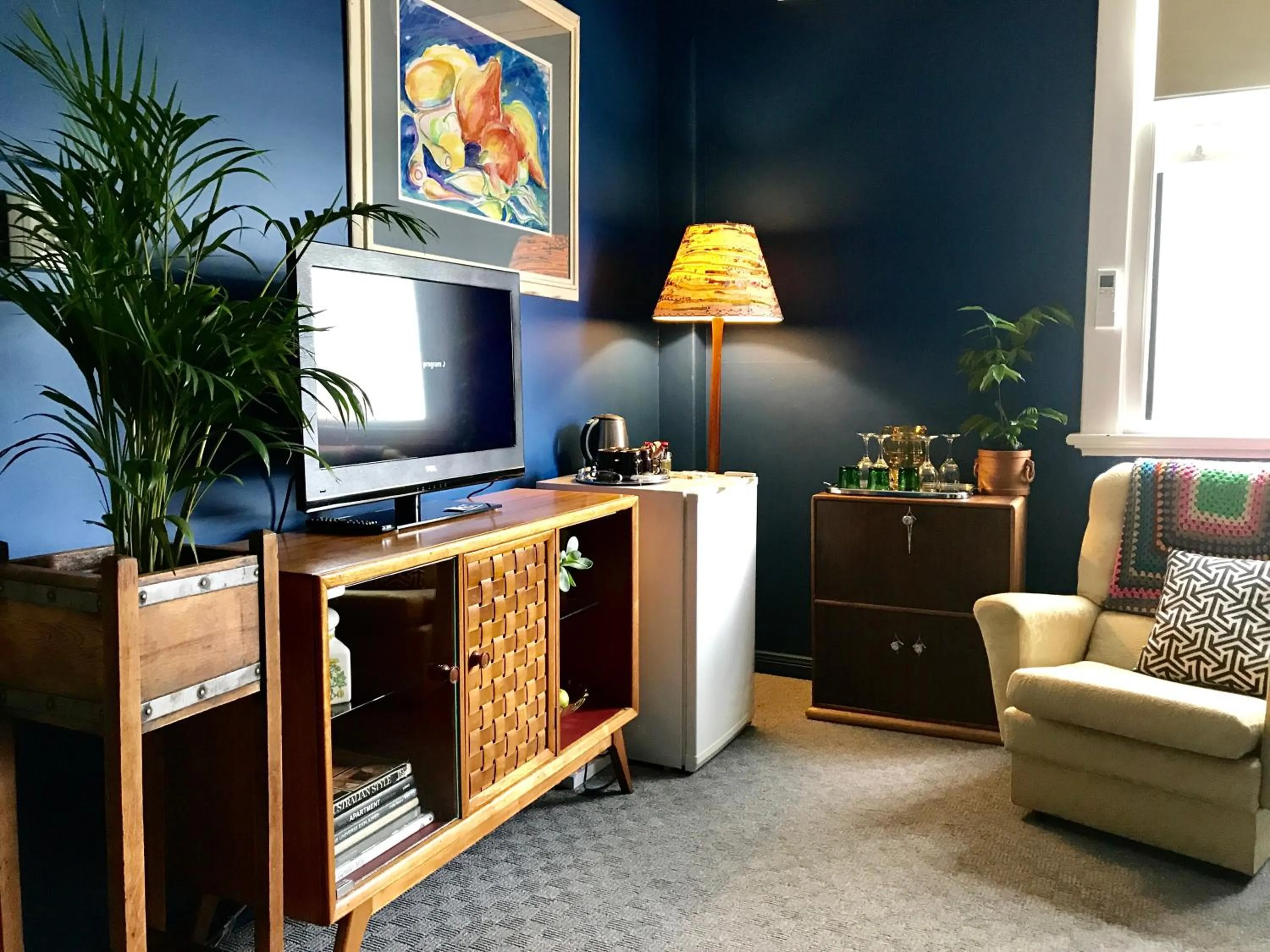 Decorative detail in Vine Valley Inn