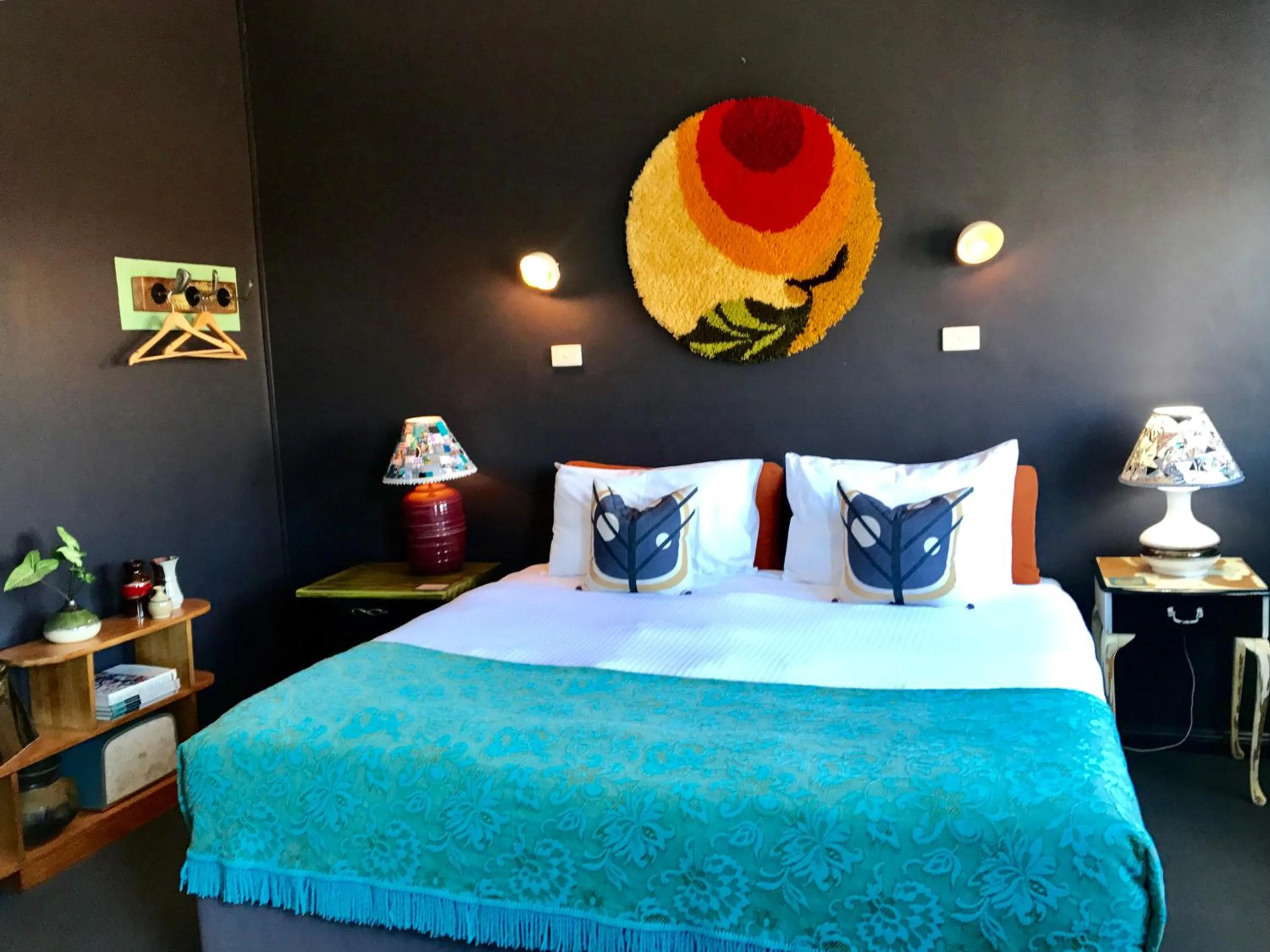 Decorative detail, Bed in Vine Valley Inn