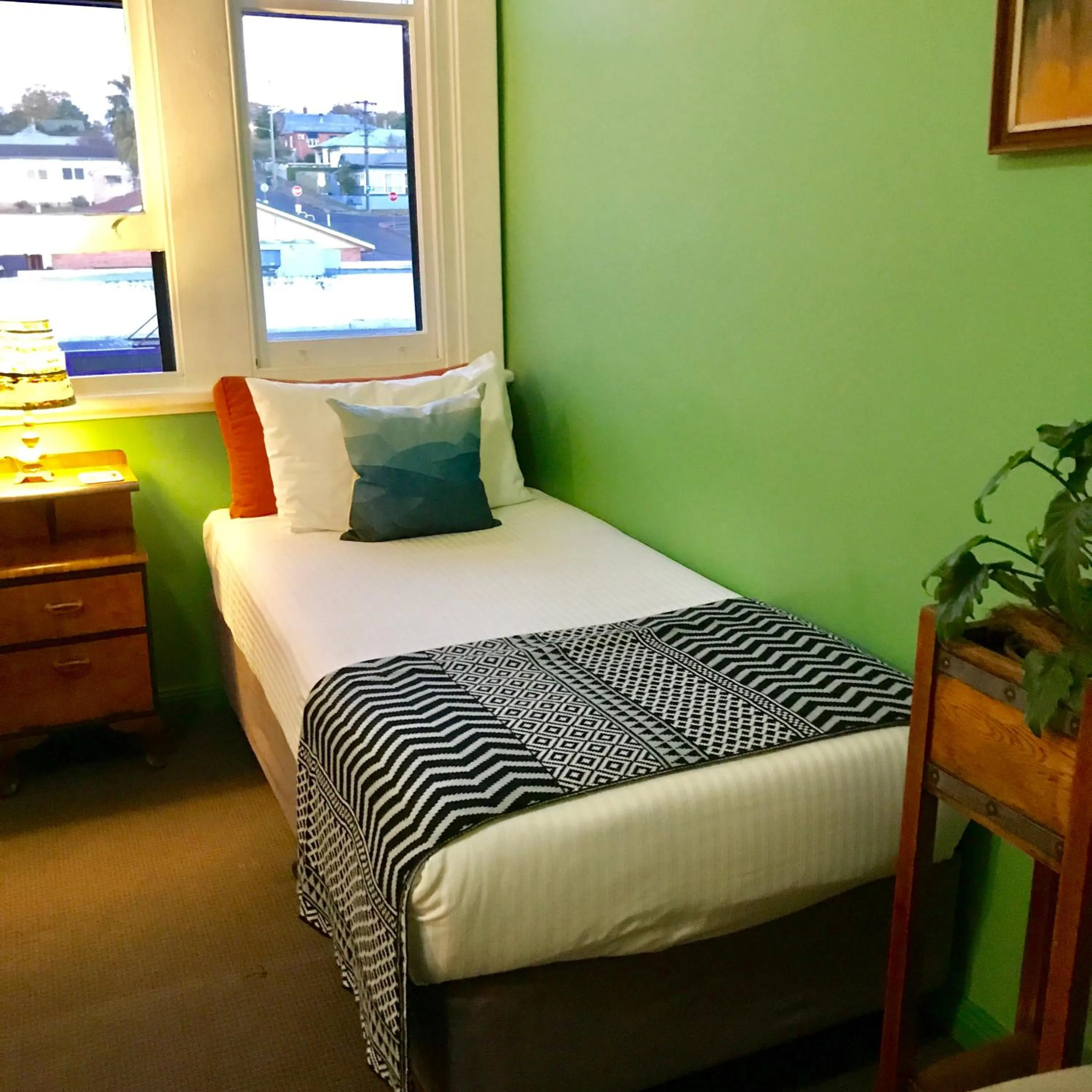 Bed in Vine Valley Inn