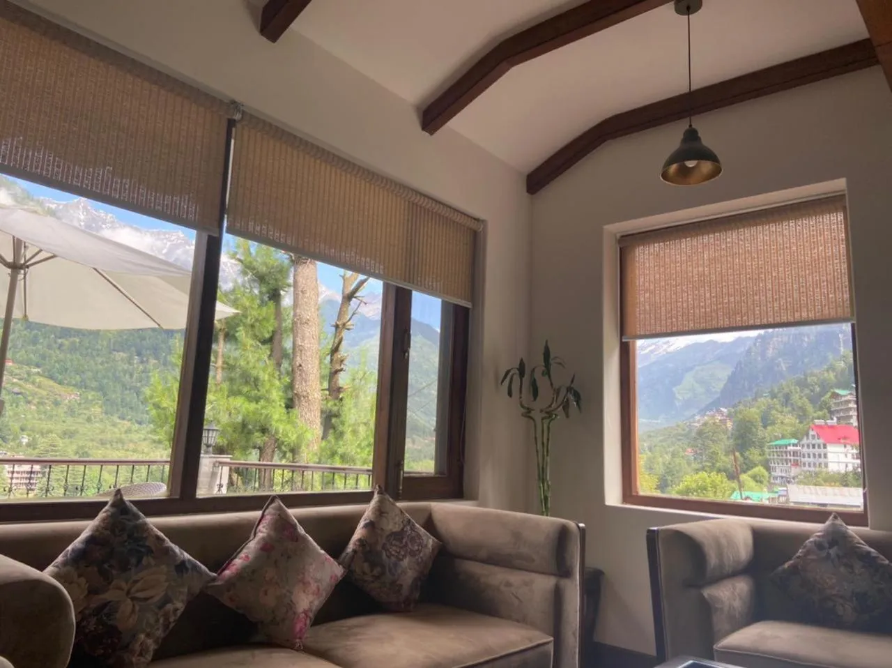 Living room in Aloka Resort