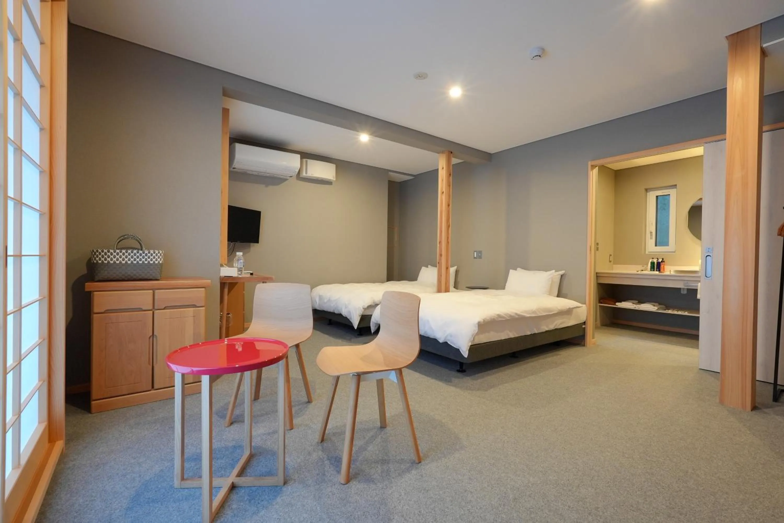 Bed in Kusatsu Onsen Kusatsu Hotel1913