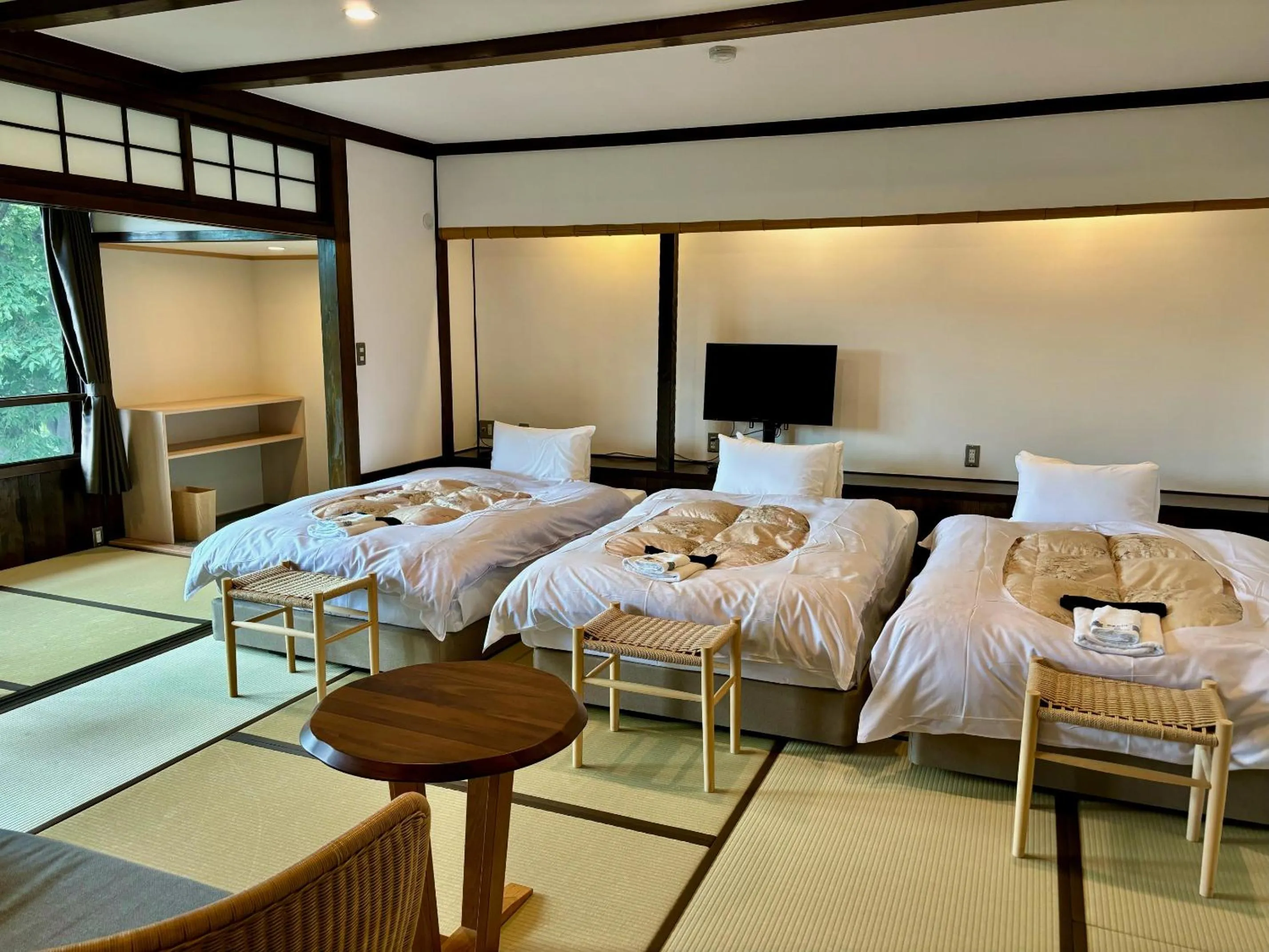 Bed in Kusatsu Onsen Kusatsu Hotel1913