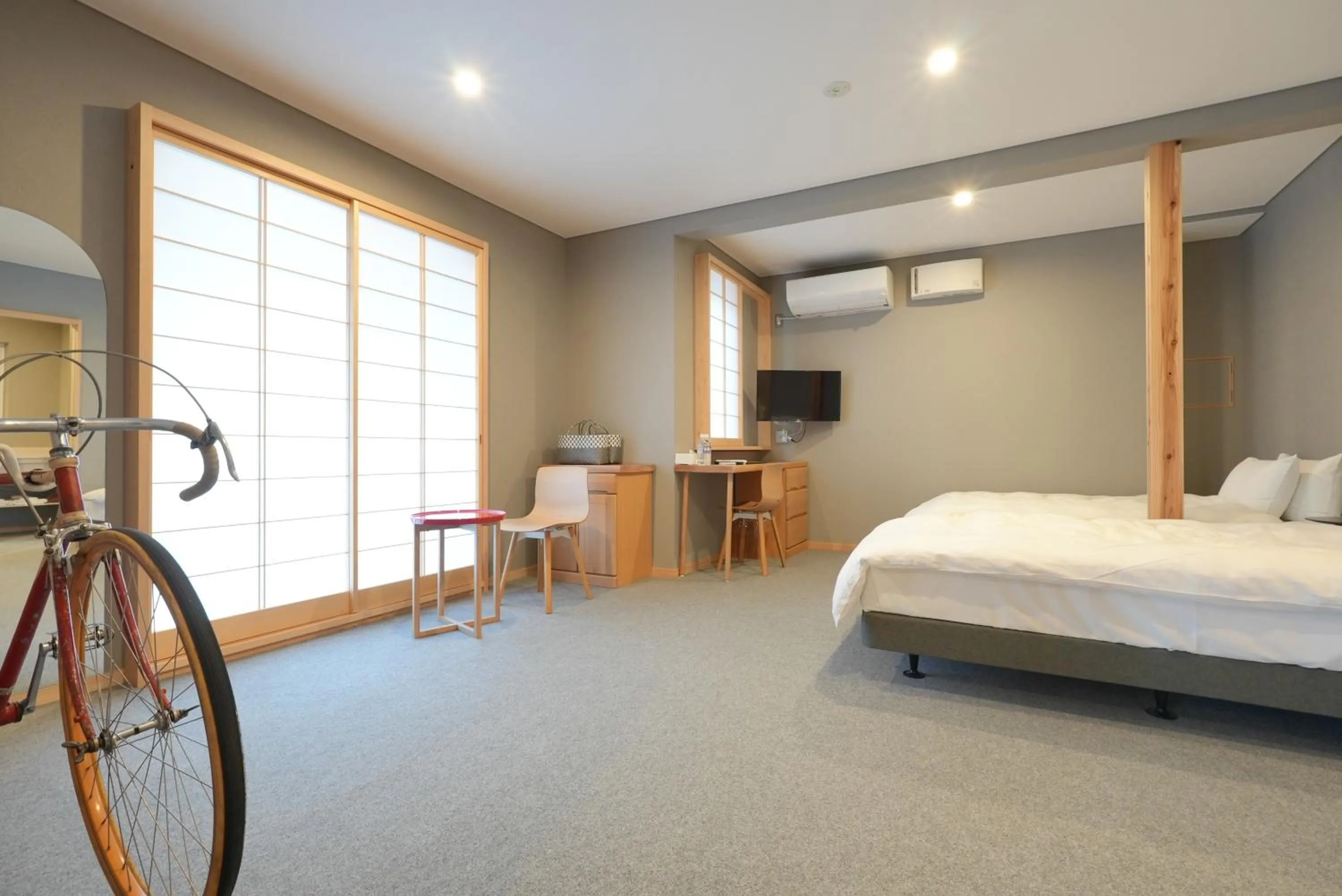 Bed in Kusatsu Onsen Kusatsu Hotel1913