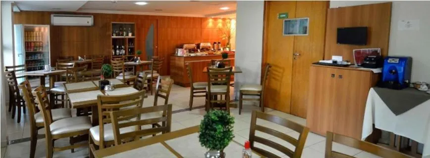 Dining area in Beira Mar do Cabo Branco com vista 4400 - 308