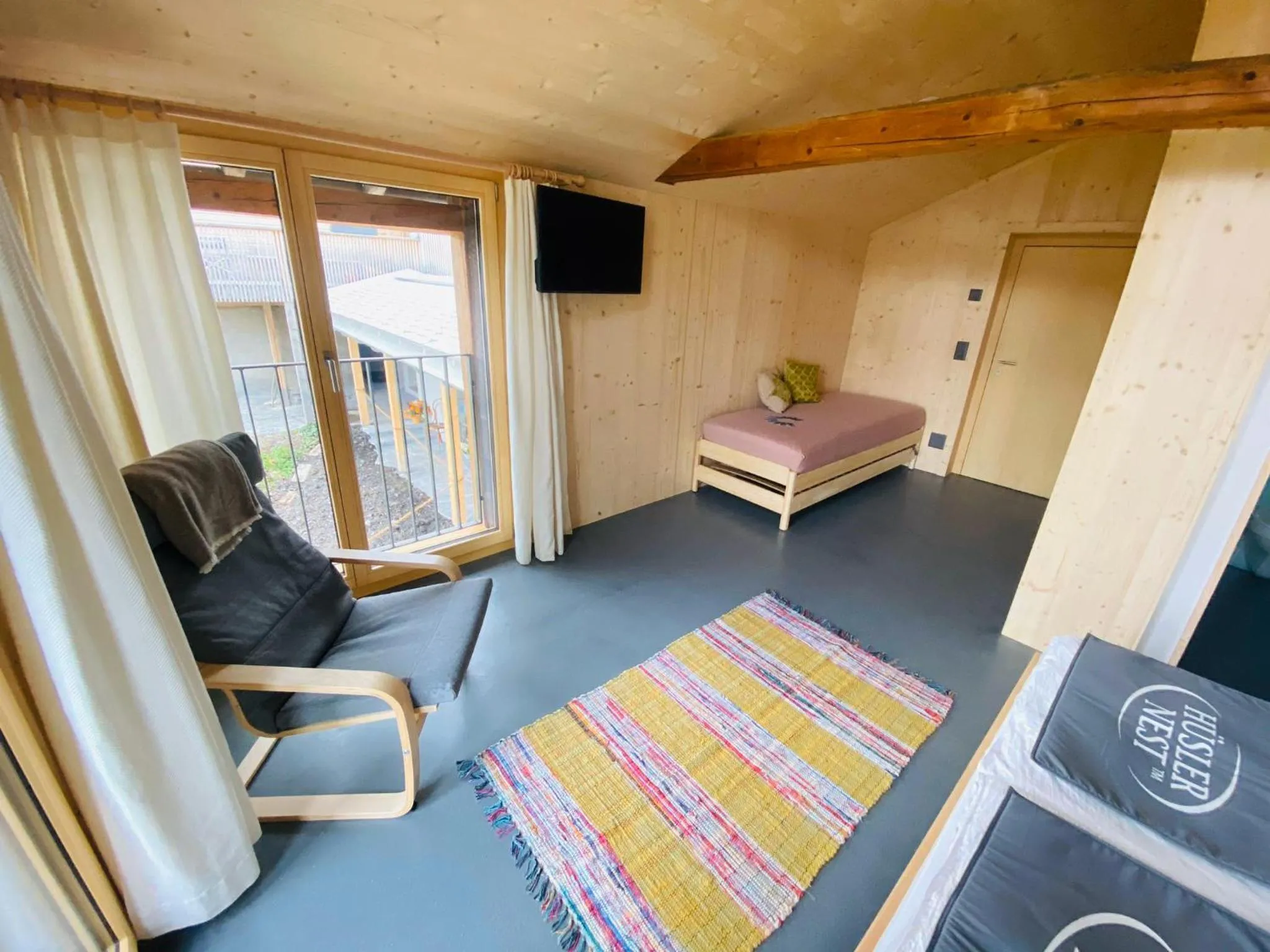 Bed in ViVa B&B Urmein