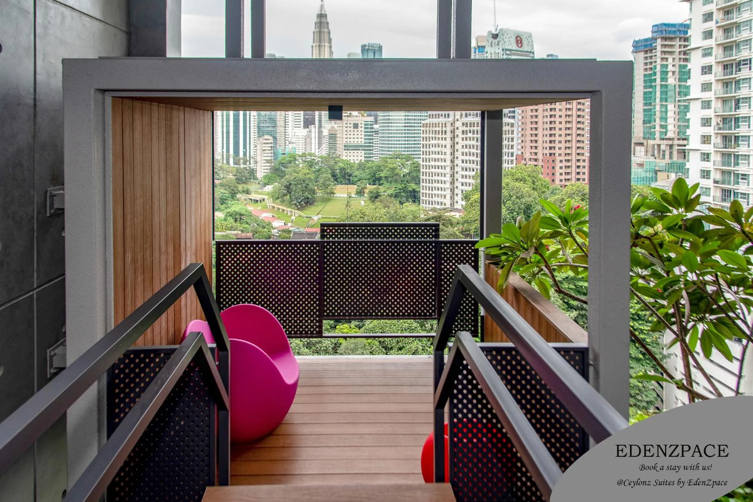 Garden in Ceylonz Suites by EdenZpace