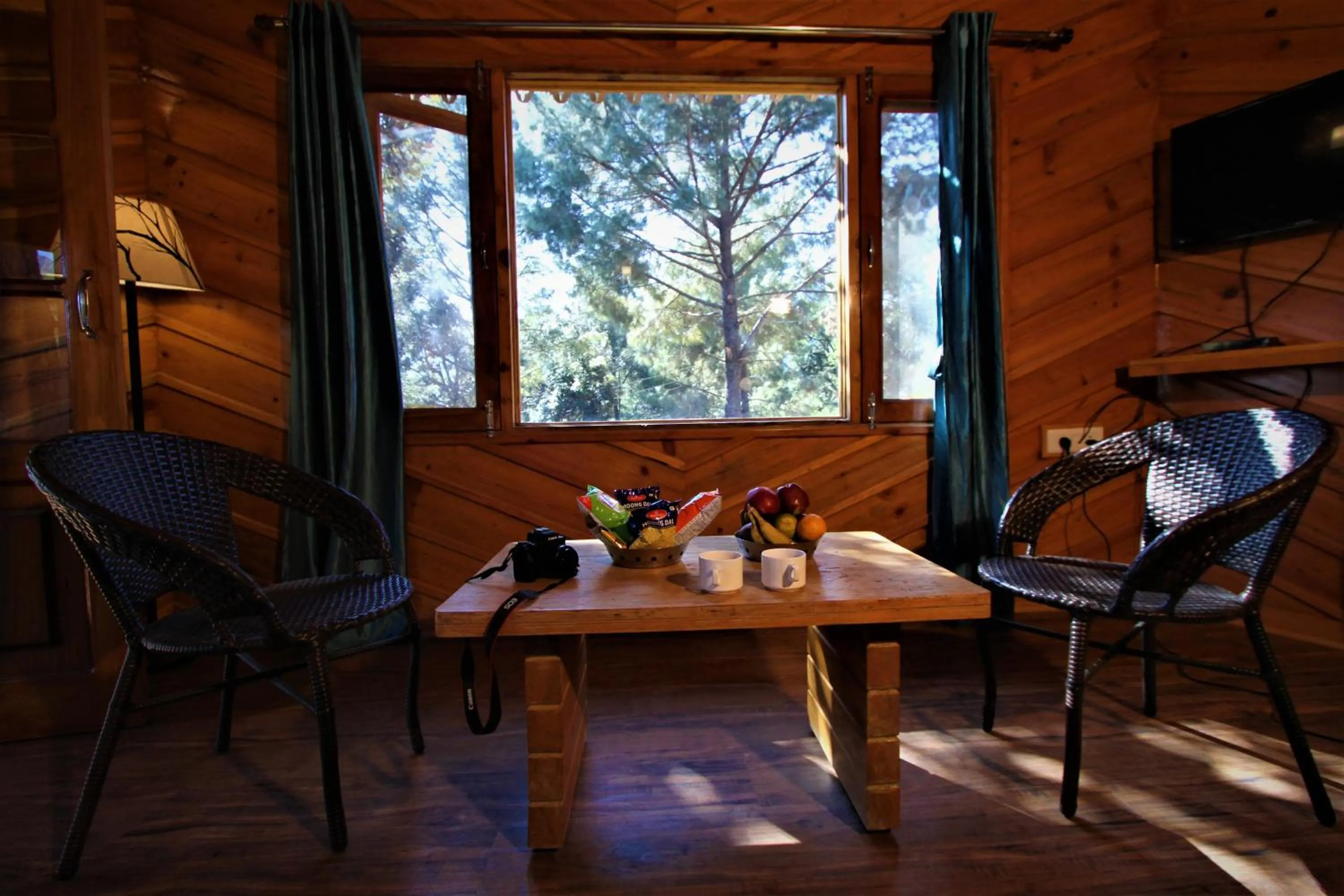 Balcony/Terrace in The Nature's Green Resort, Bhimtal, Nainital