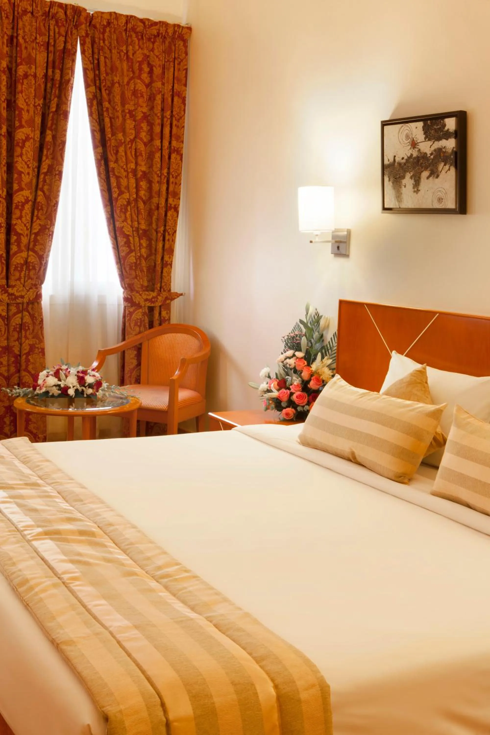 Bed in Landmark Hotel