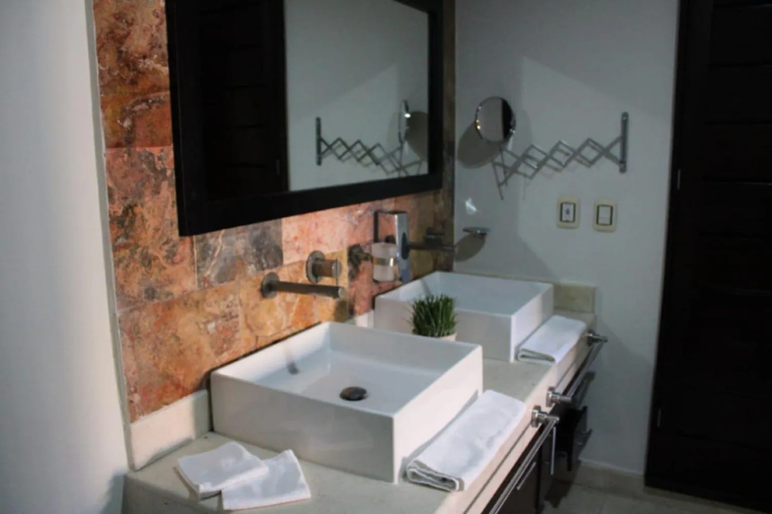 Bathroom in Ocean Front El Faro Reef 304