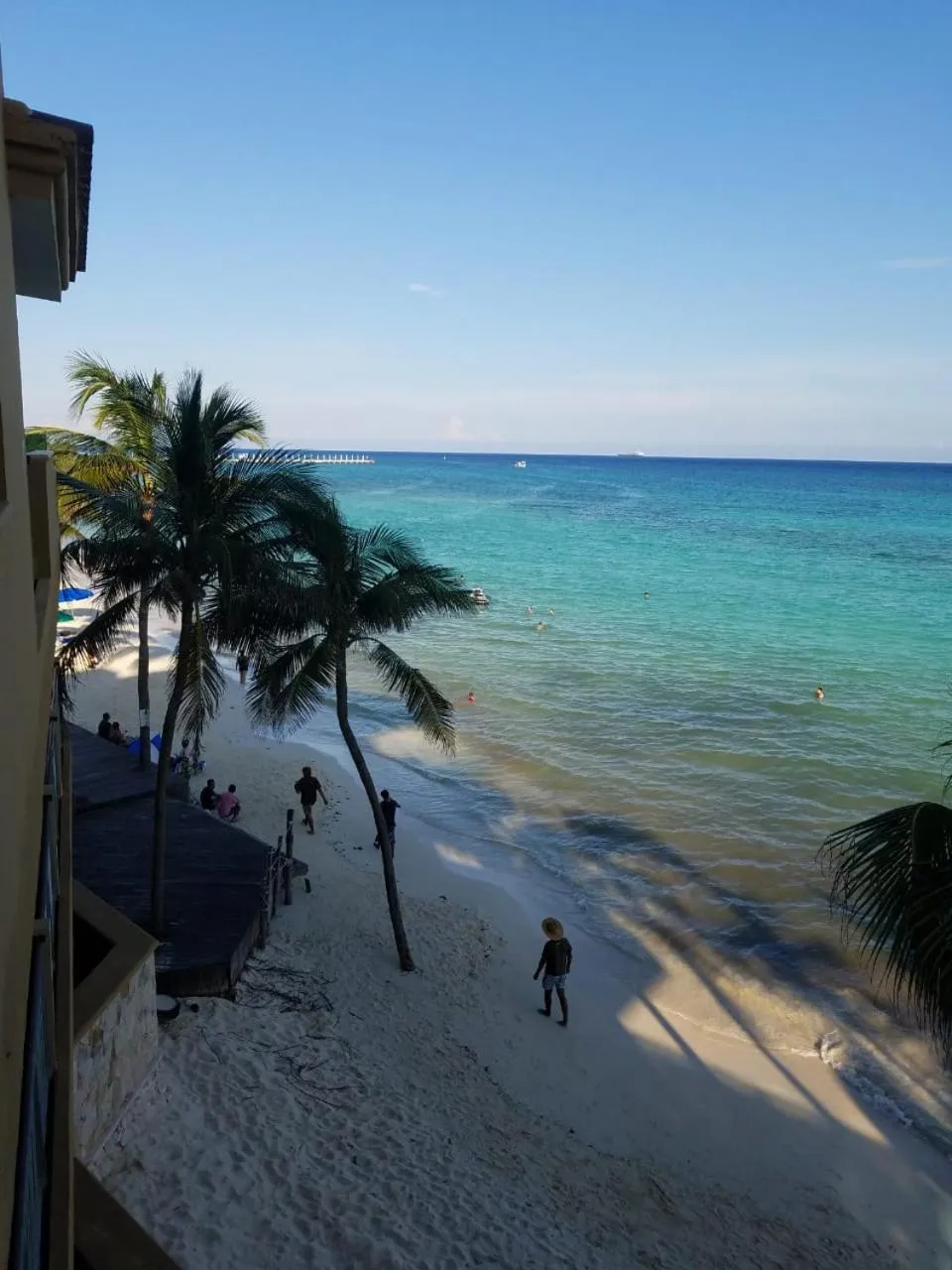 Beach in Ocean Front El Faro Reef 304