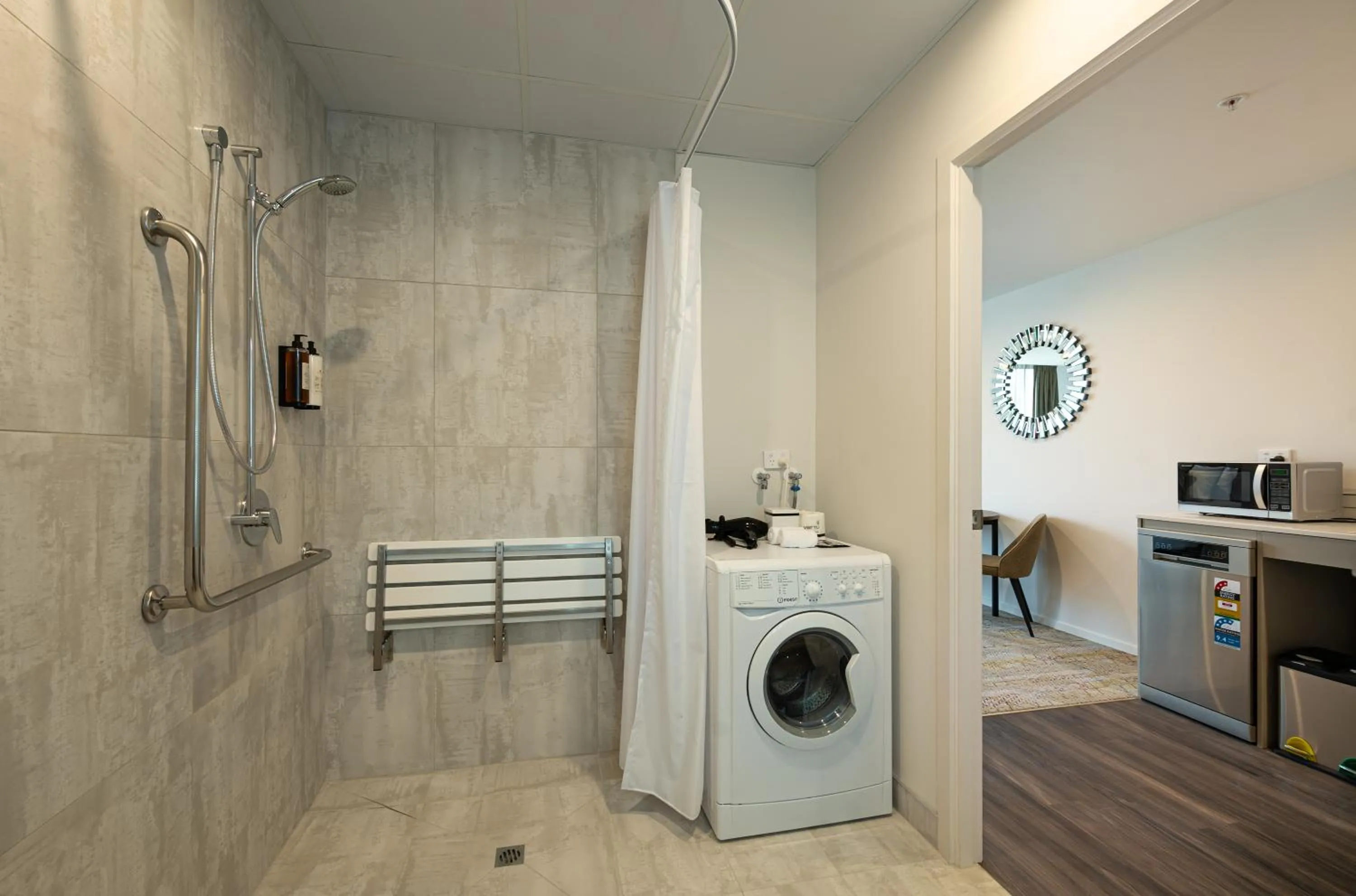 Bathroom in La Quinta by Wyndham Remarkables Park Queenstown