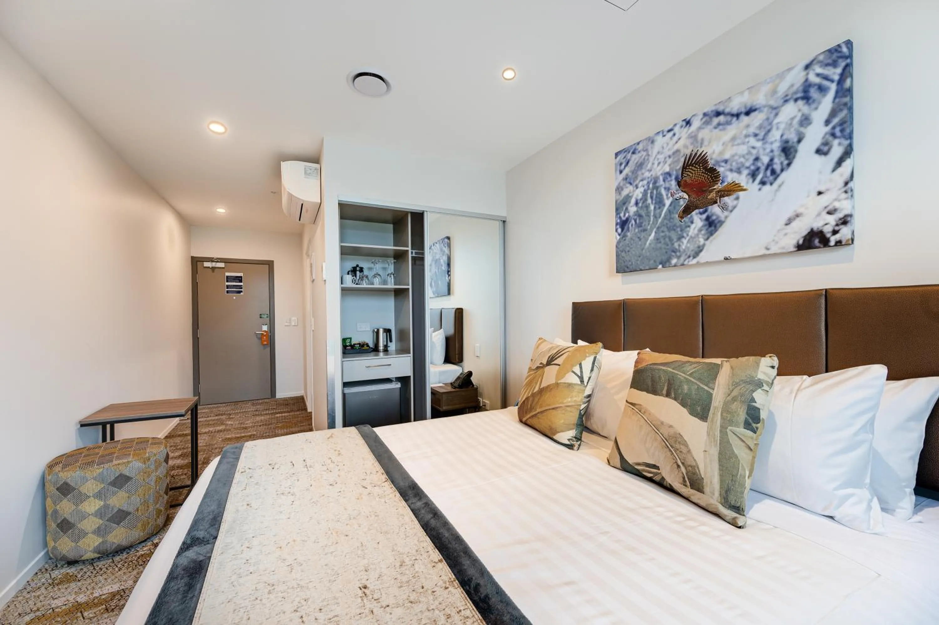 Photo of the whole room, Bed in La Quinta by Wyndham Remarkables Park Queenstown