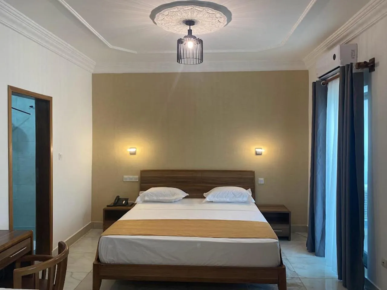 Bed in Hotel Residence La Corniche