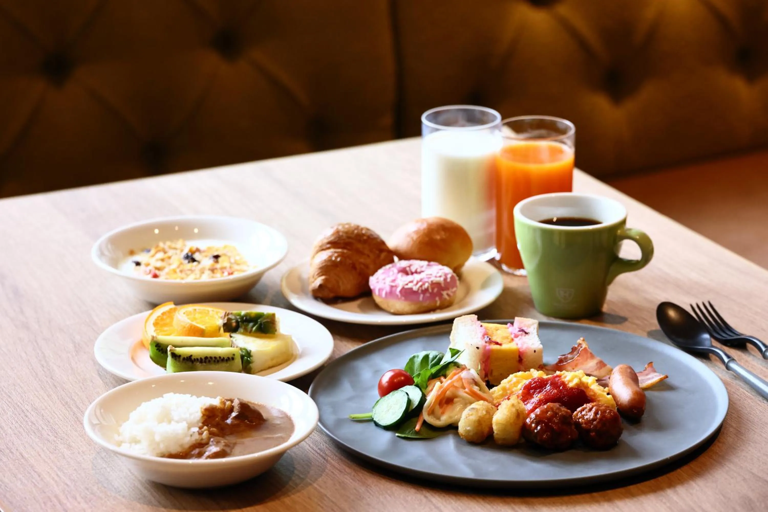 Breakfast in The Royal Park Canvas - Kyoto Nijo