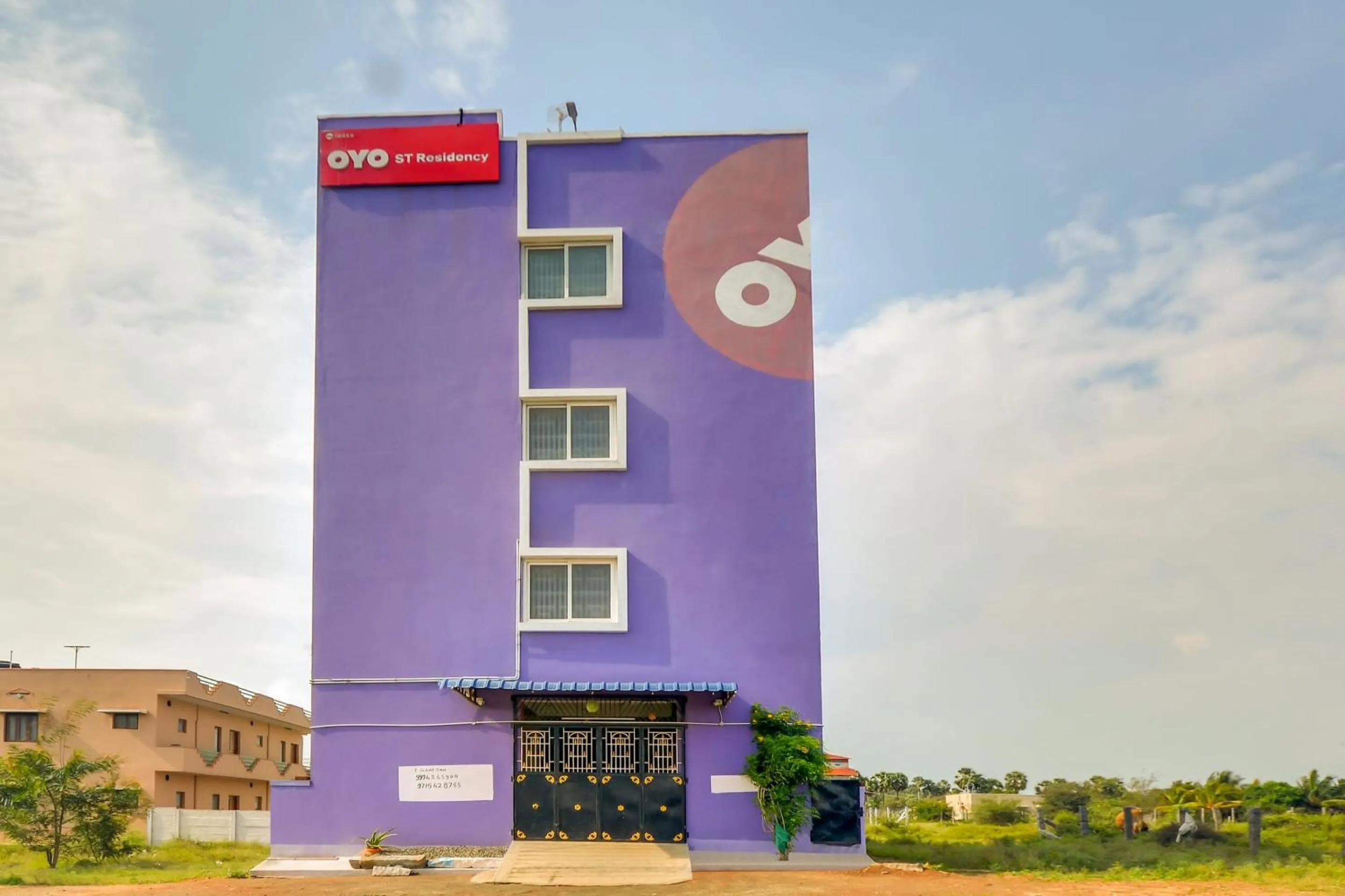 Facade/entrance in Hotel O St Residency