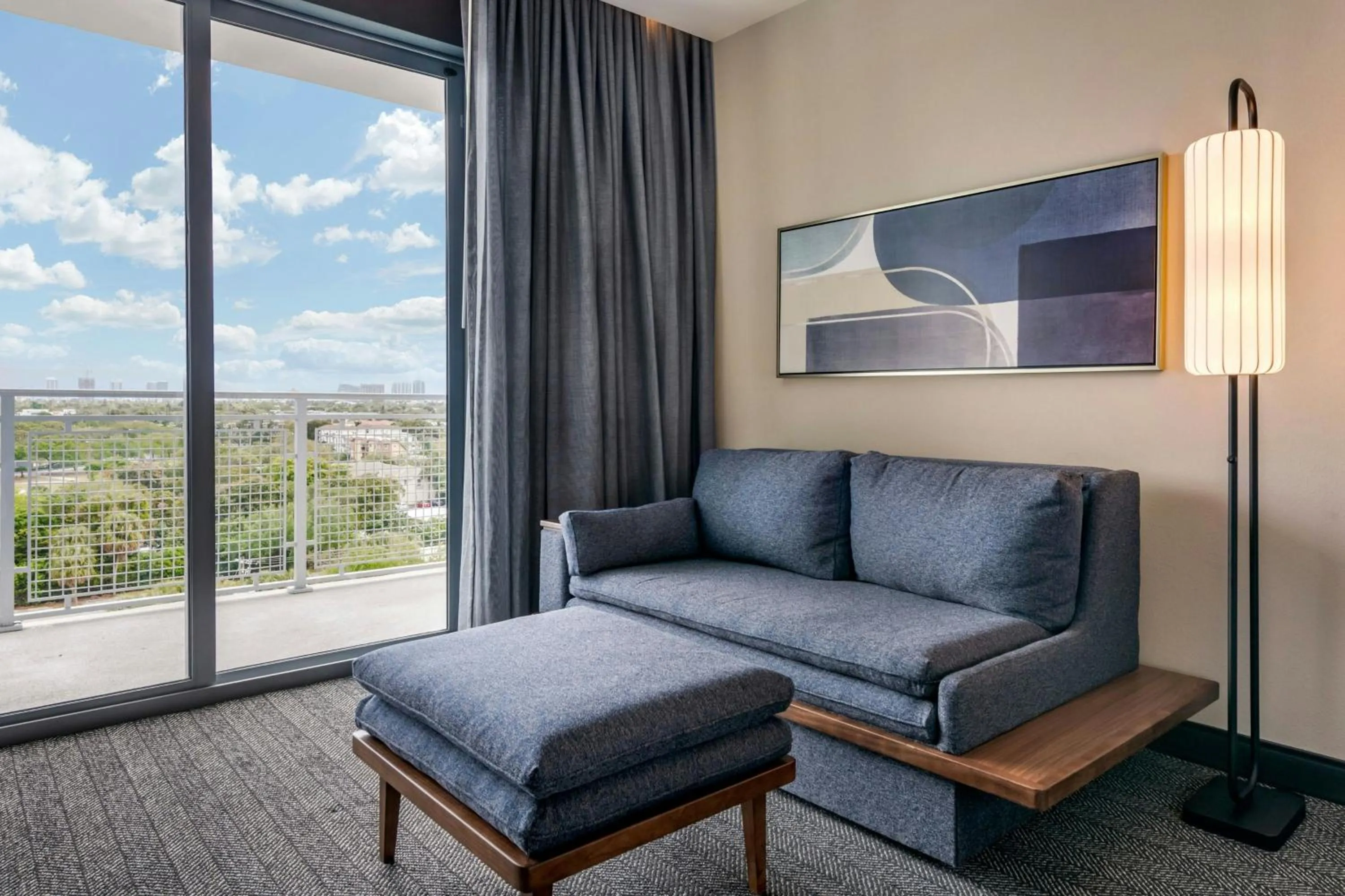 Photo of the whole room in Courtyard by Marriott Fort Lauderdale Downtown