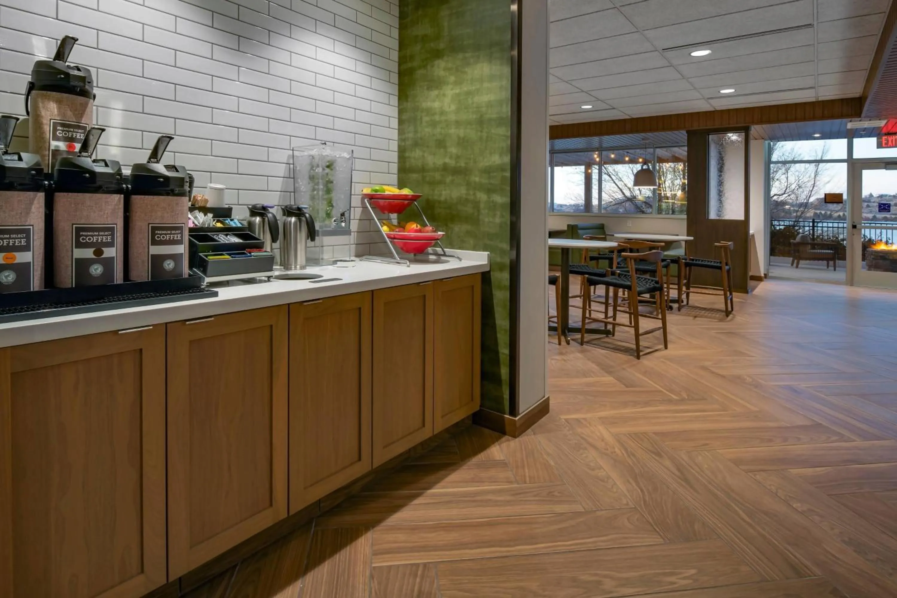 Restaurant/places to eat in Fairfield Inn & Suites by Marriott Klamath Falls