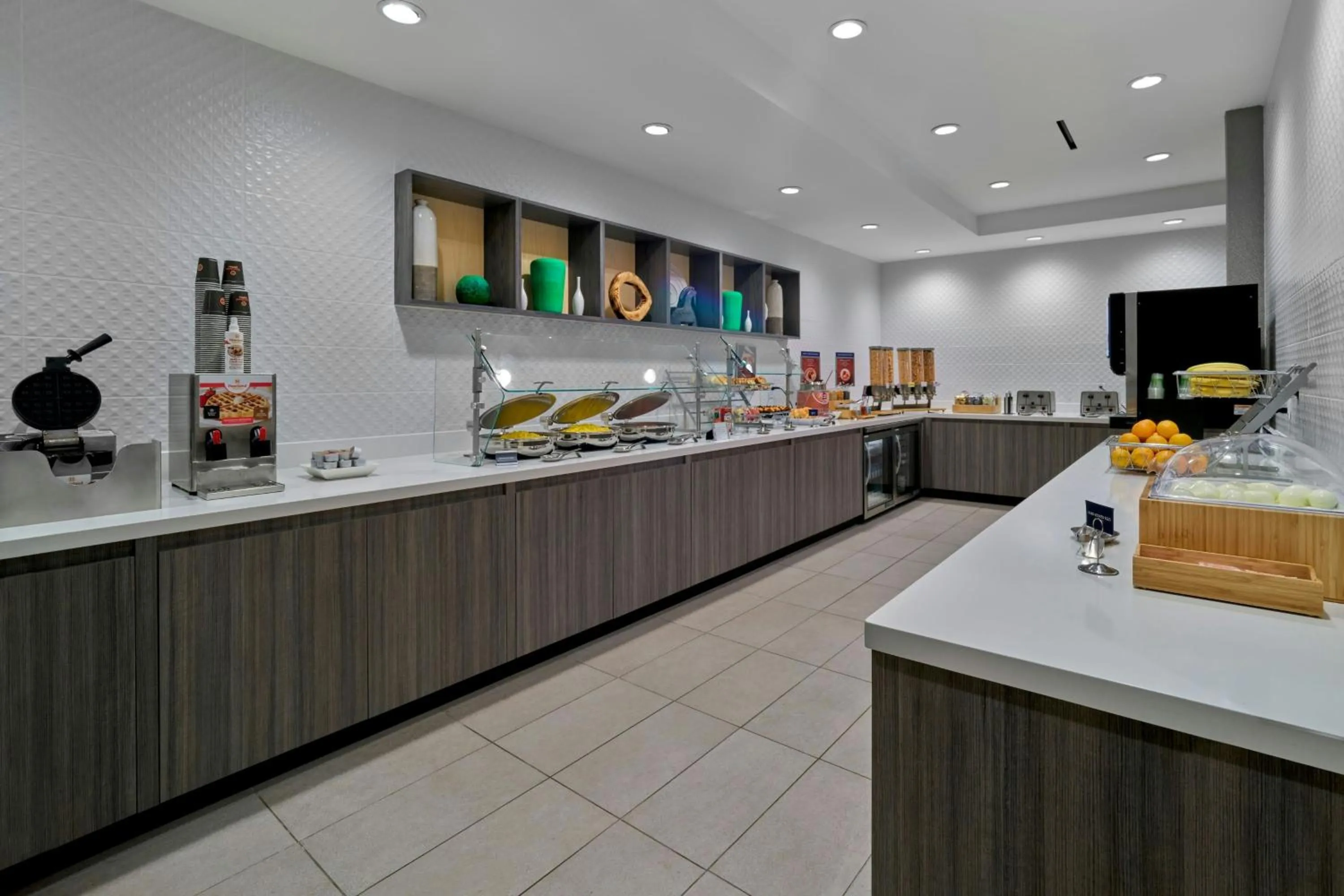 Breakfast in TownePlace Suites By Marriott Wrentham Plainville