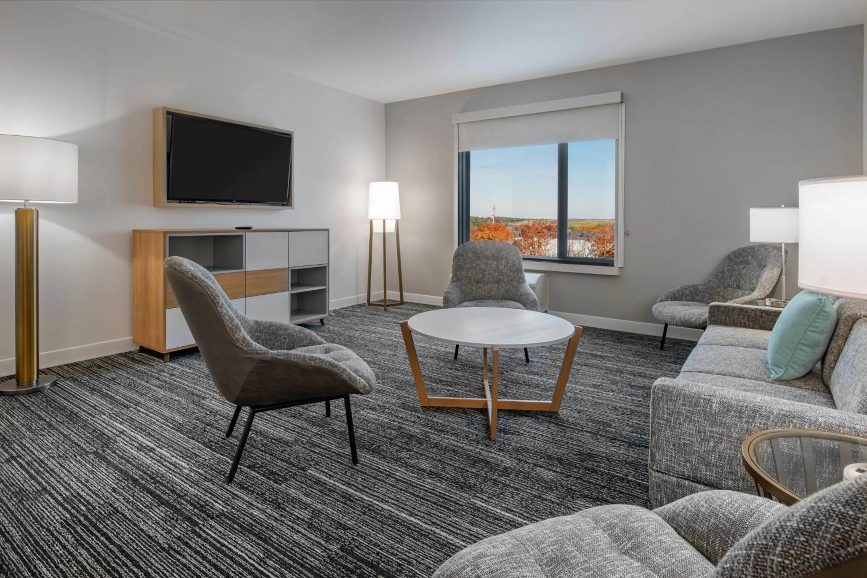 Living room in TownePlace Suites By Marriott Wrentham Plainville