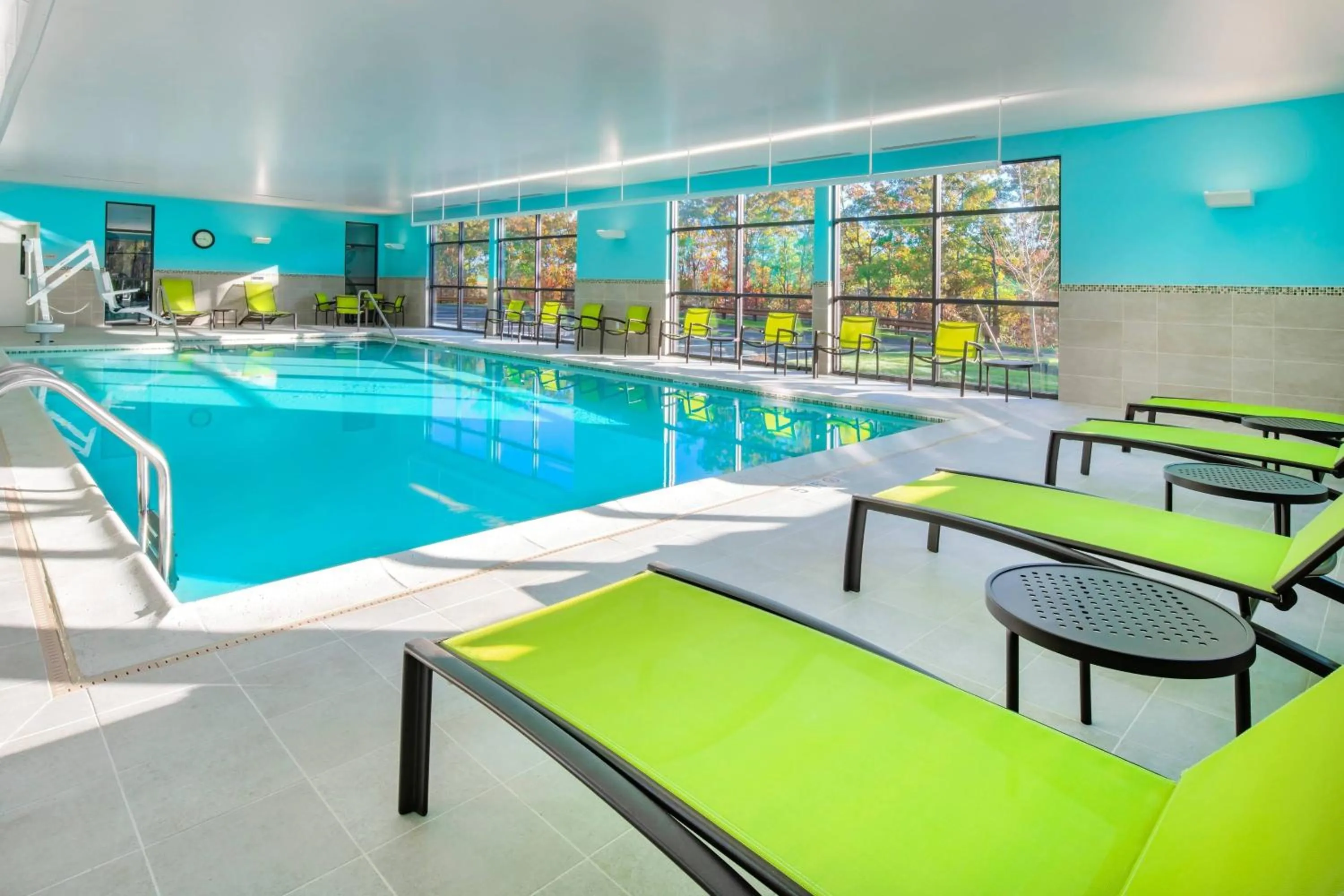 Swimming pool in TownePlace Suites By Marriott Wrentham Plainville