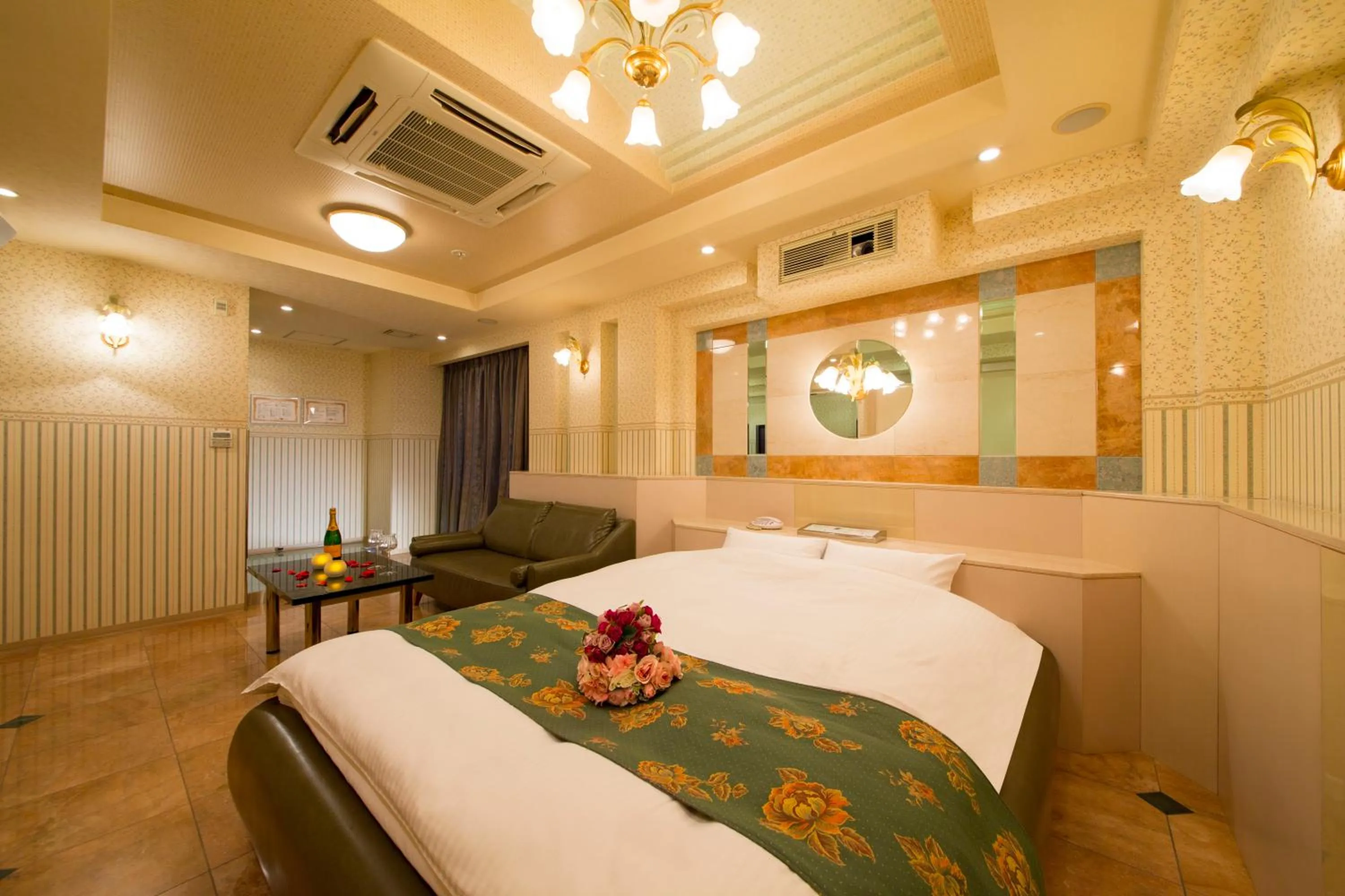 Bed in HOTEL THE i Adult only