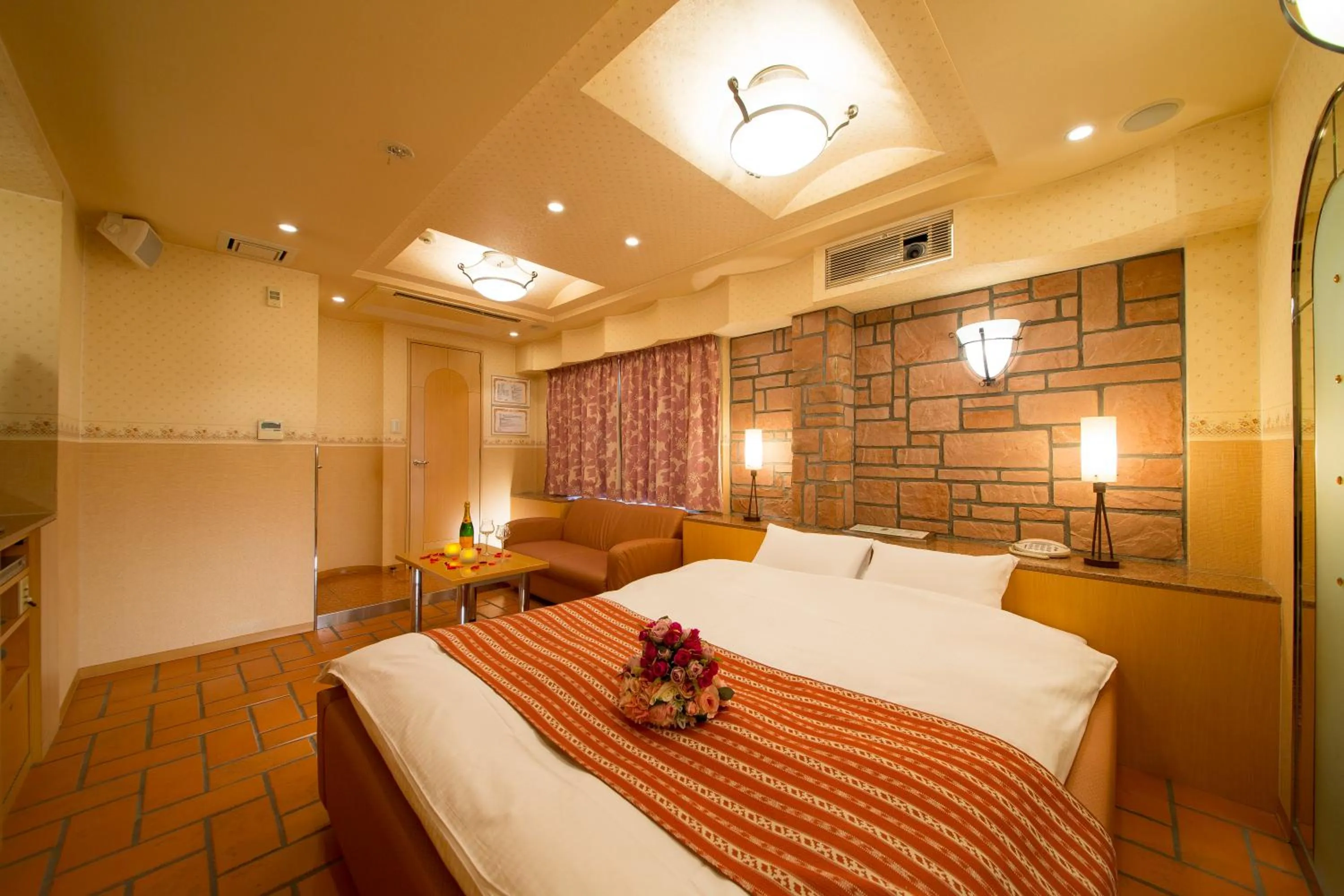 Bed in HOTEL THE i Adult only