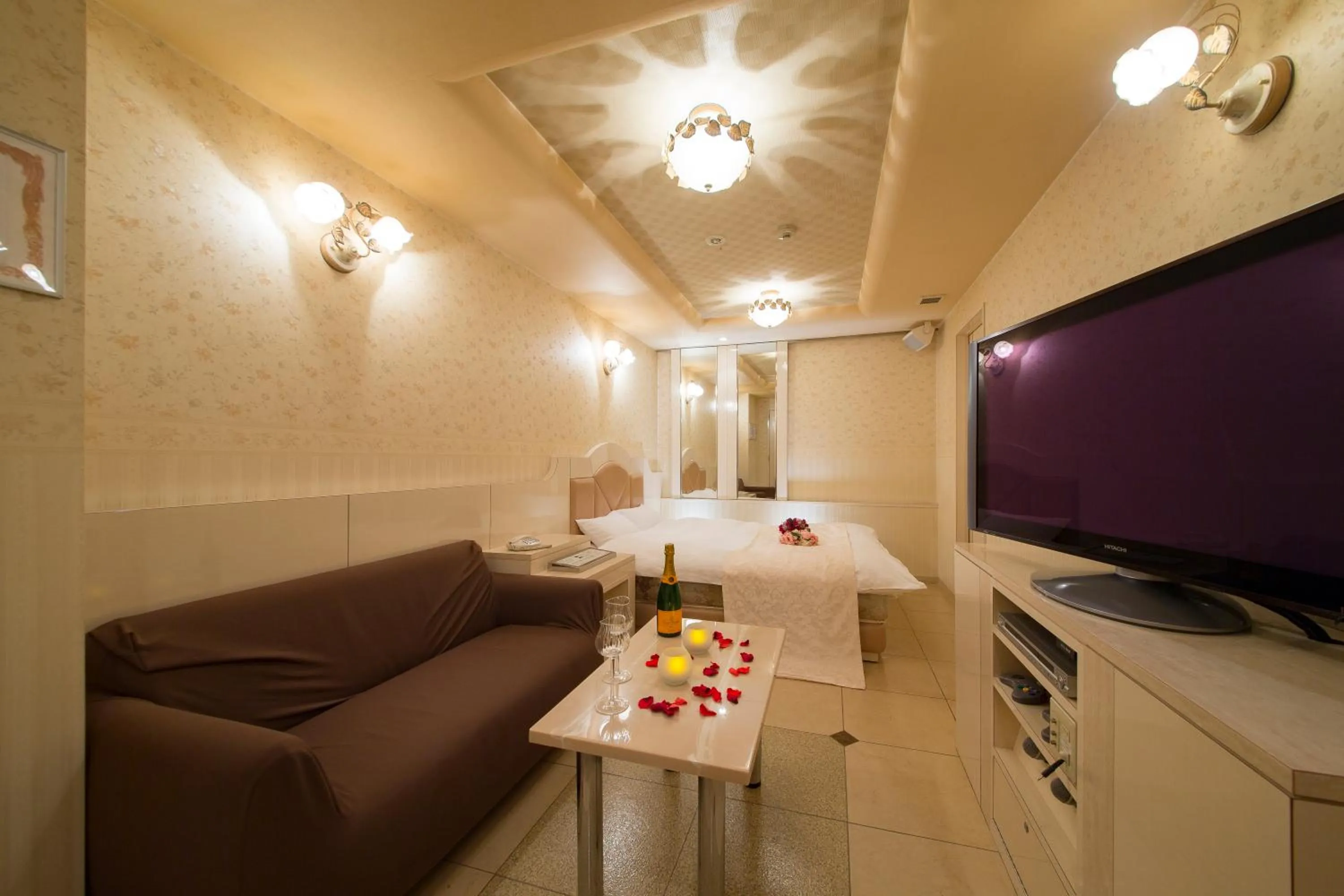 Living room in HOTEL THE i Adult only