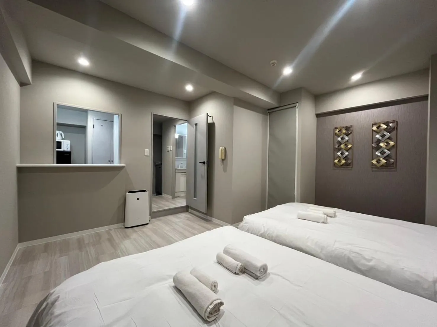 Photo of the whole room, Bed in Ostay Kitahama Hotel Apartment