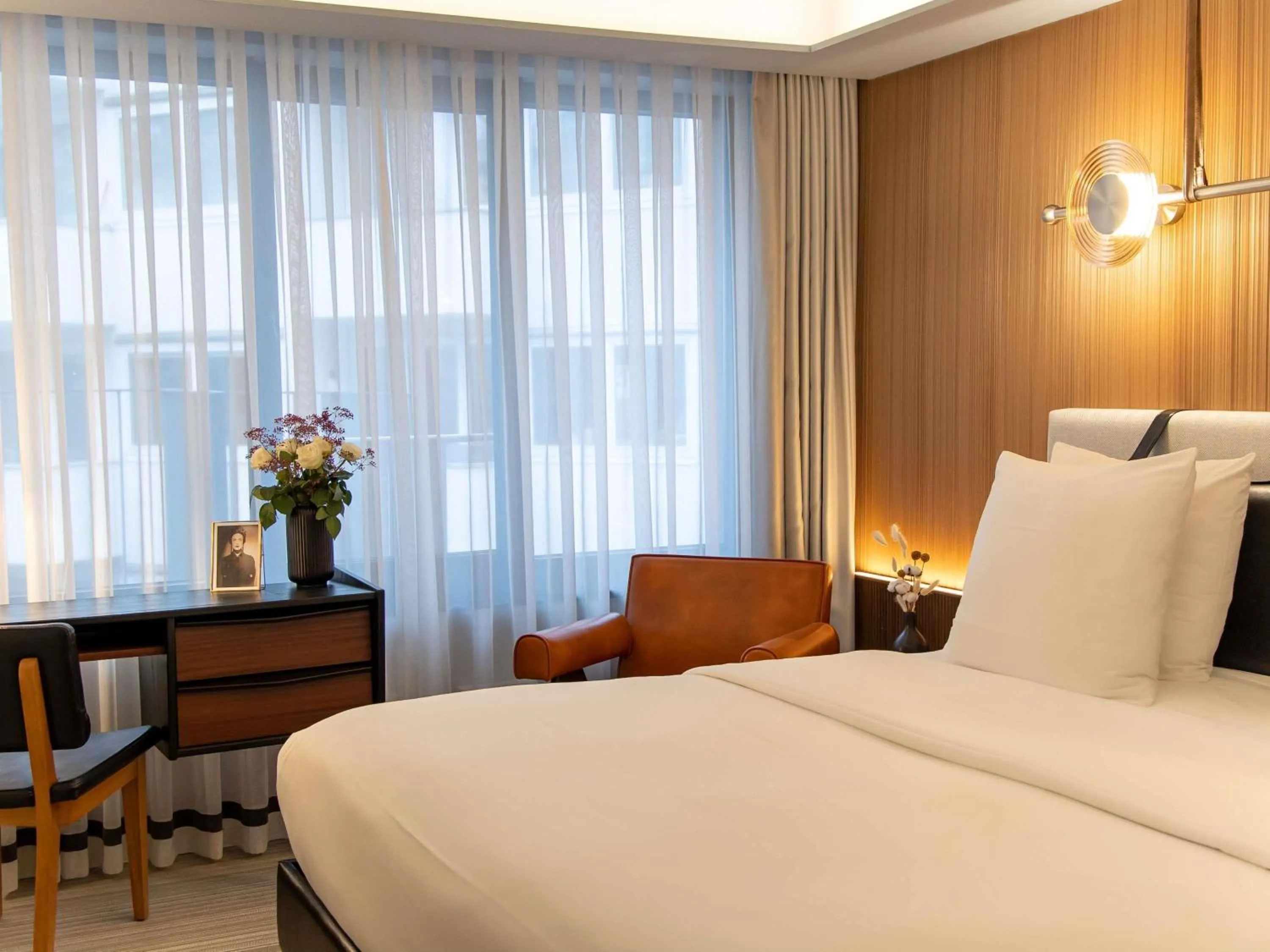 Bedroom, Bed in MUZE Hotel Dusseldorf - Handwritten Collection