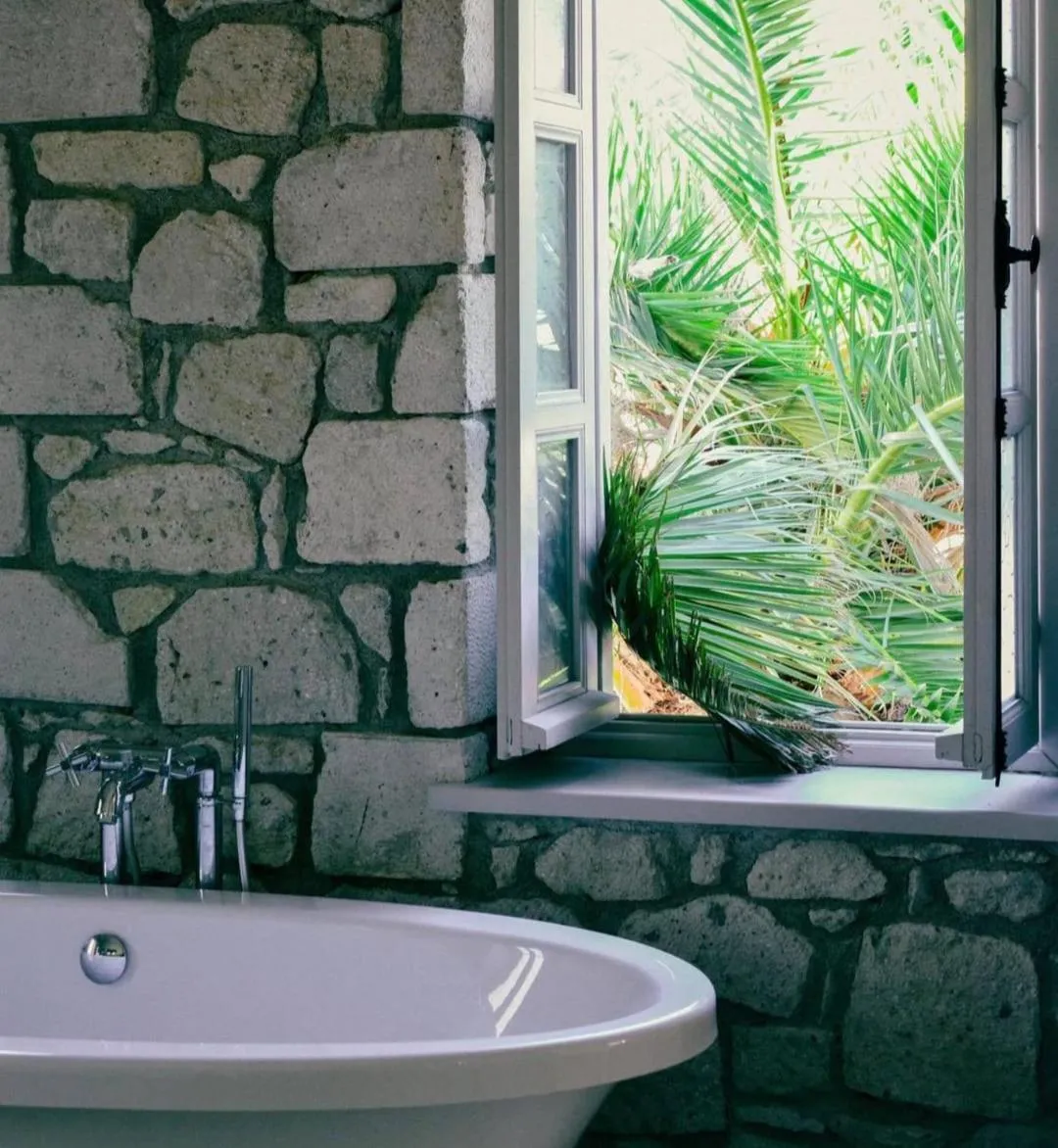 Bathroom in Manastir Alacati Hotel