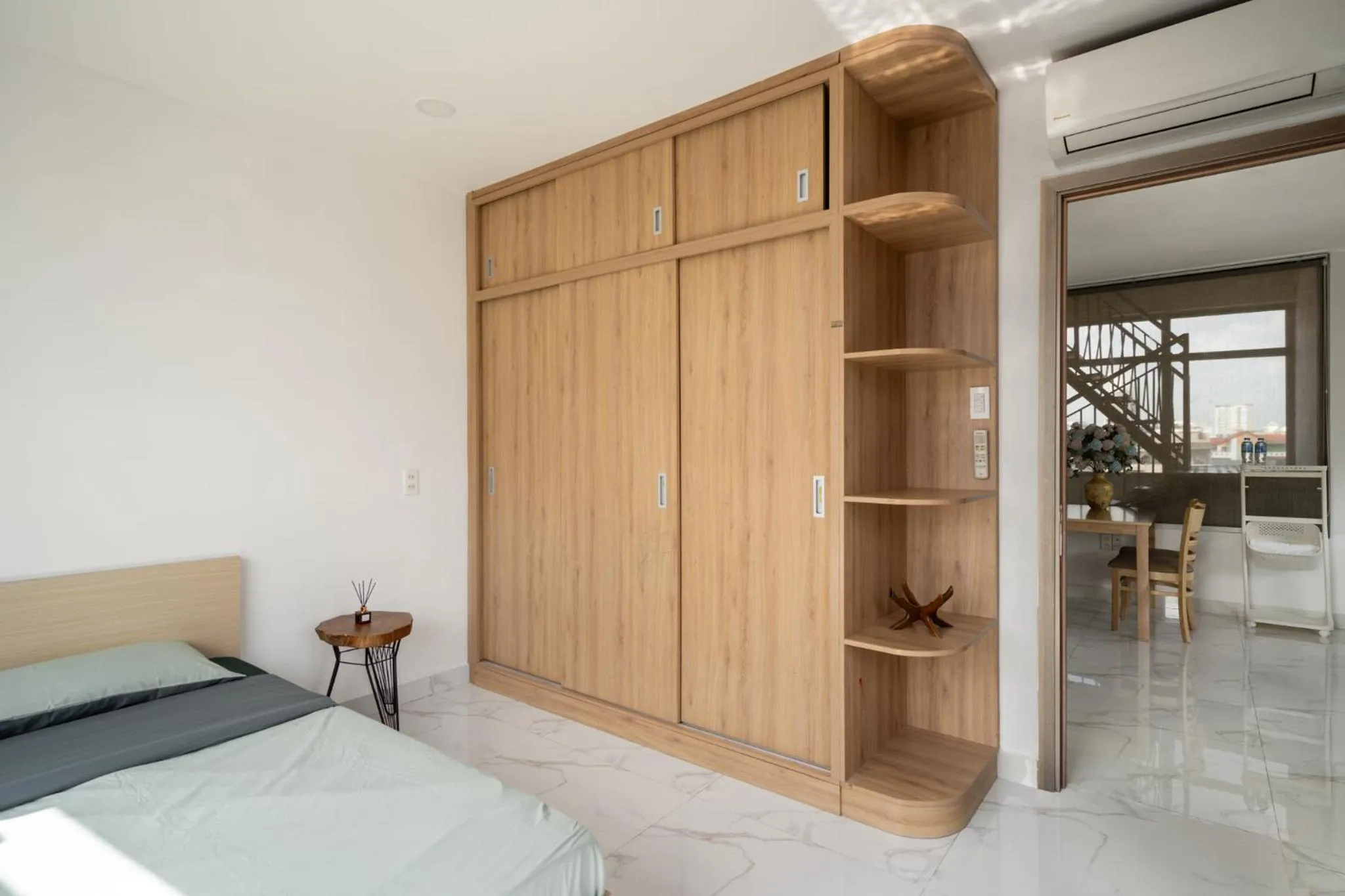 wardrobe, Bed in Cherry Apartment - Thao Dien Centre