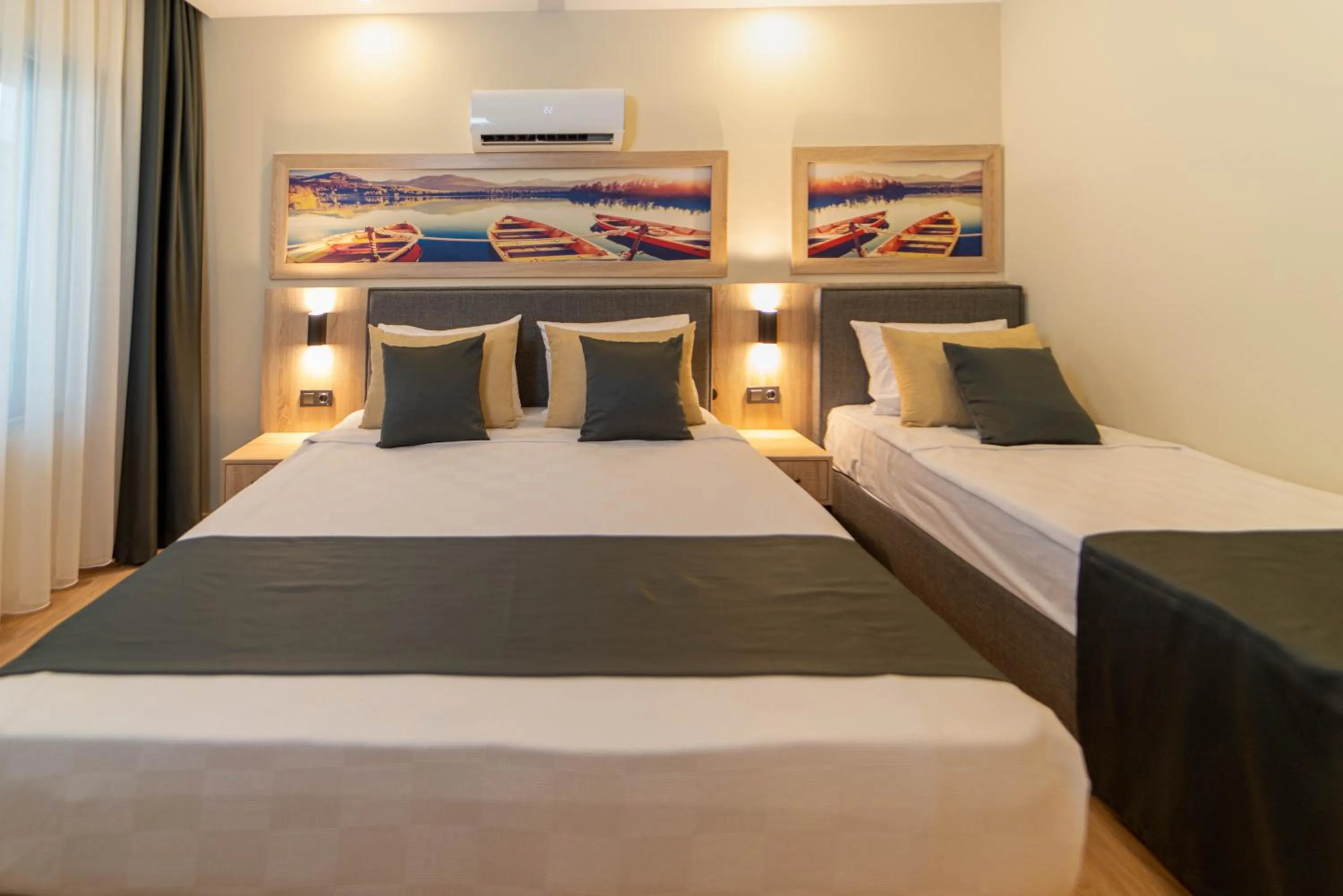 Bed in Deniz Boutique Hotel